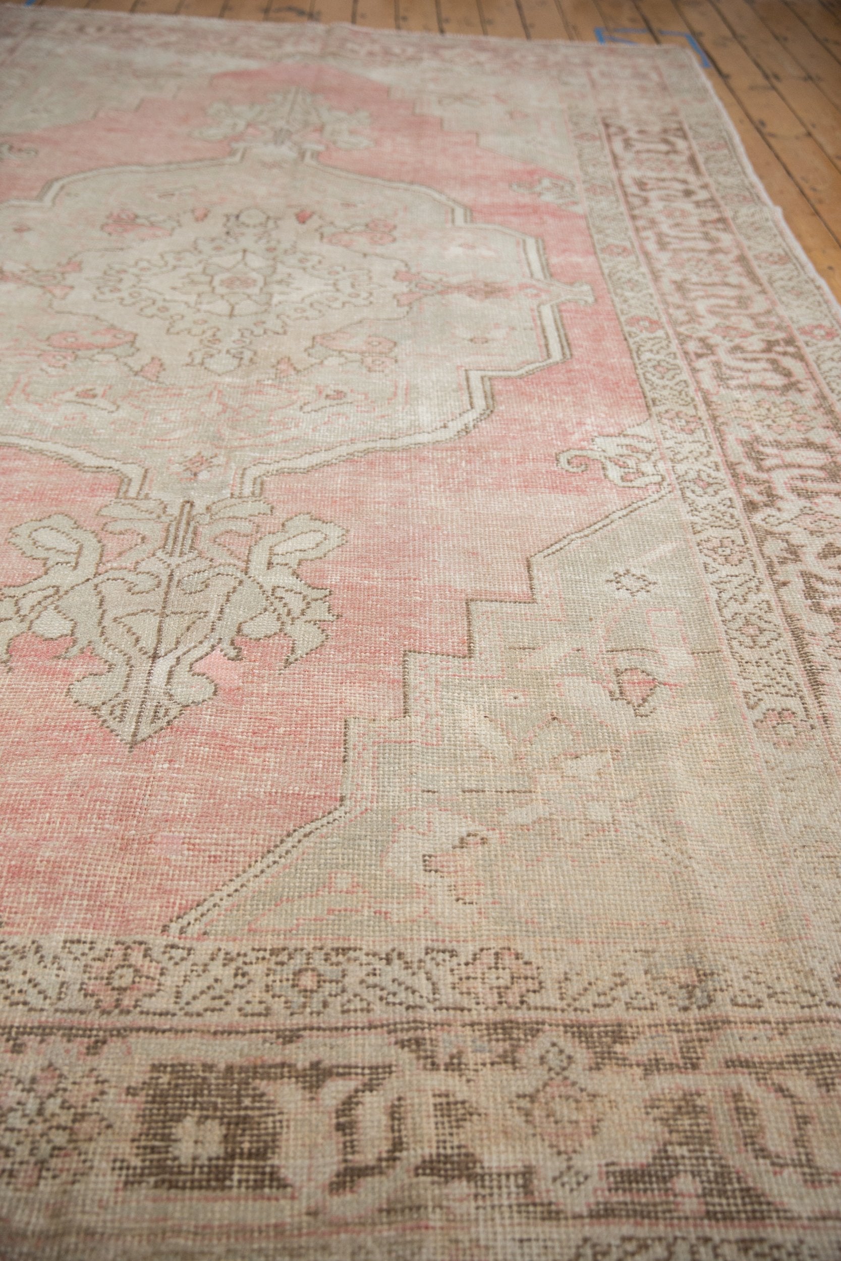 7.5x12 Vintage Distressed Oushak Carpet
