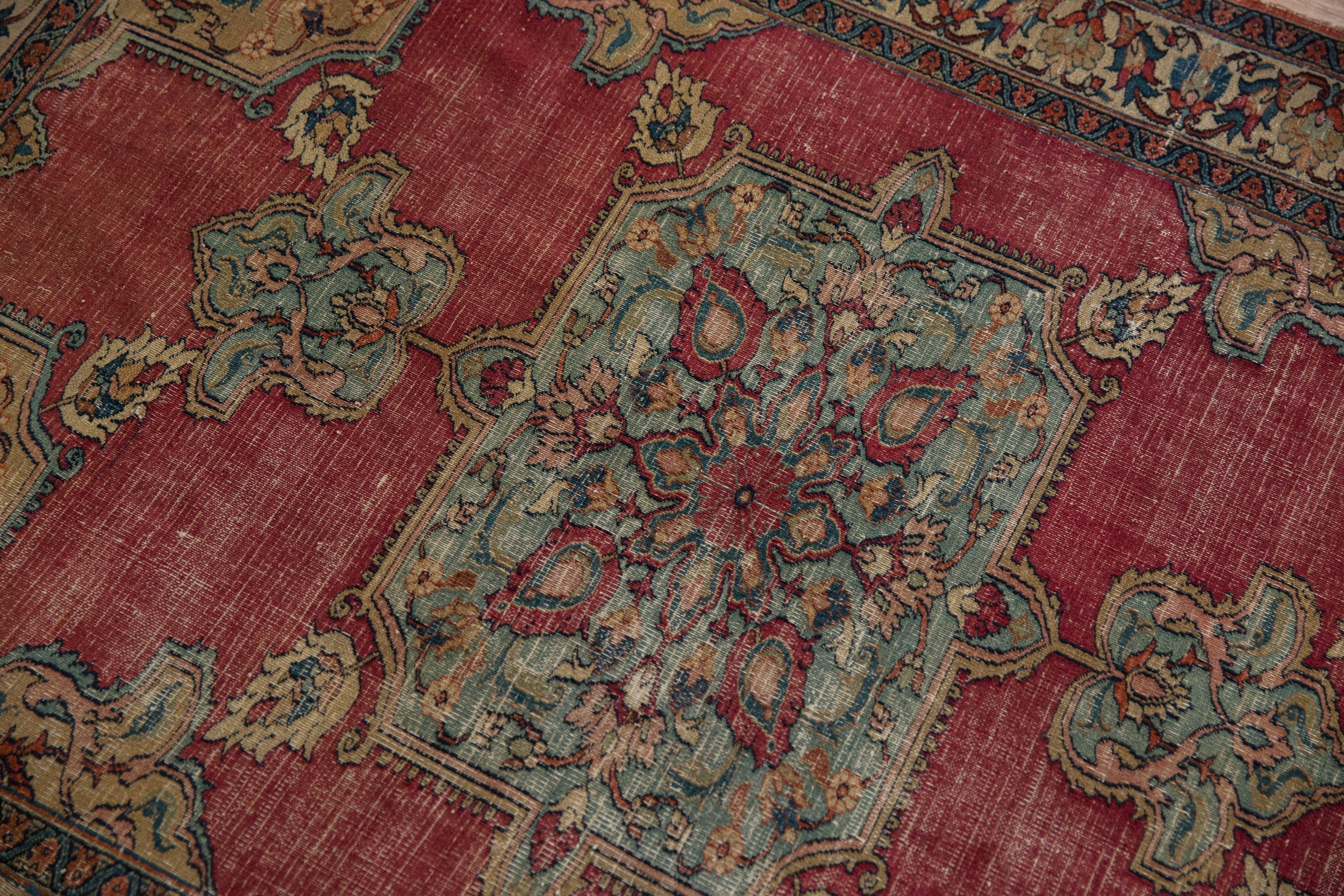 4x5.5 Antique Fine Doroksh Rug