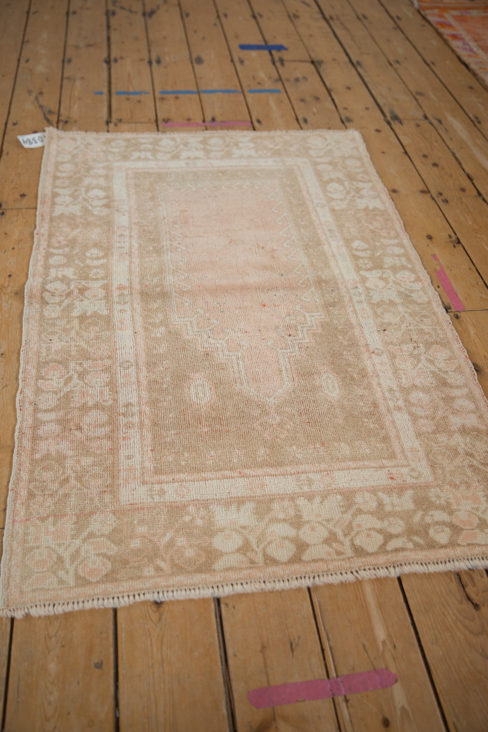 3x4.5 Vintage Distressed Oushak Rug