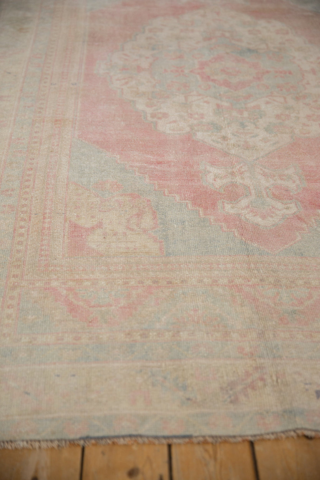 5x8.5 Vintage Distressed Oushak Carpet