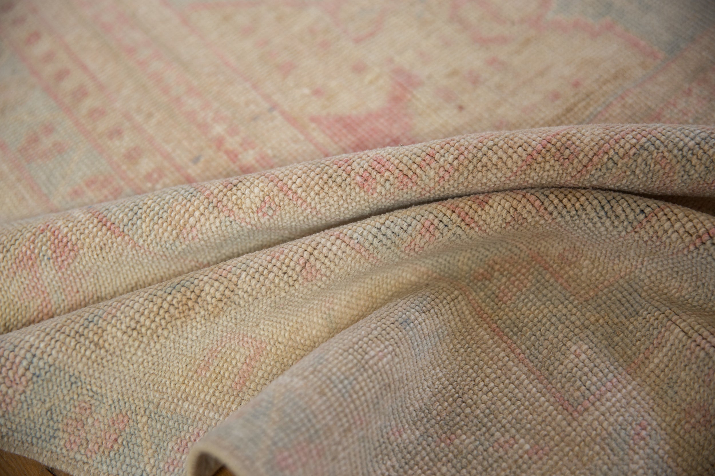 5x8.5 Vintage Distressed Oushak Carpet