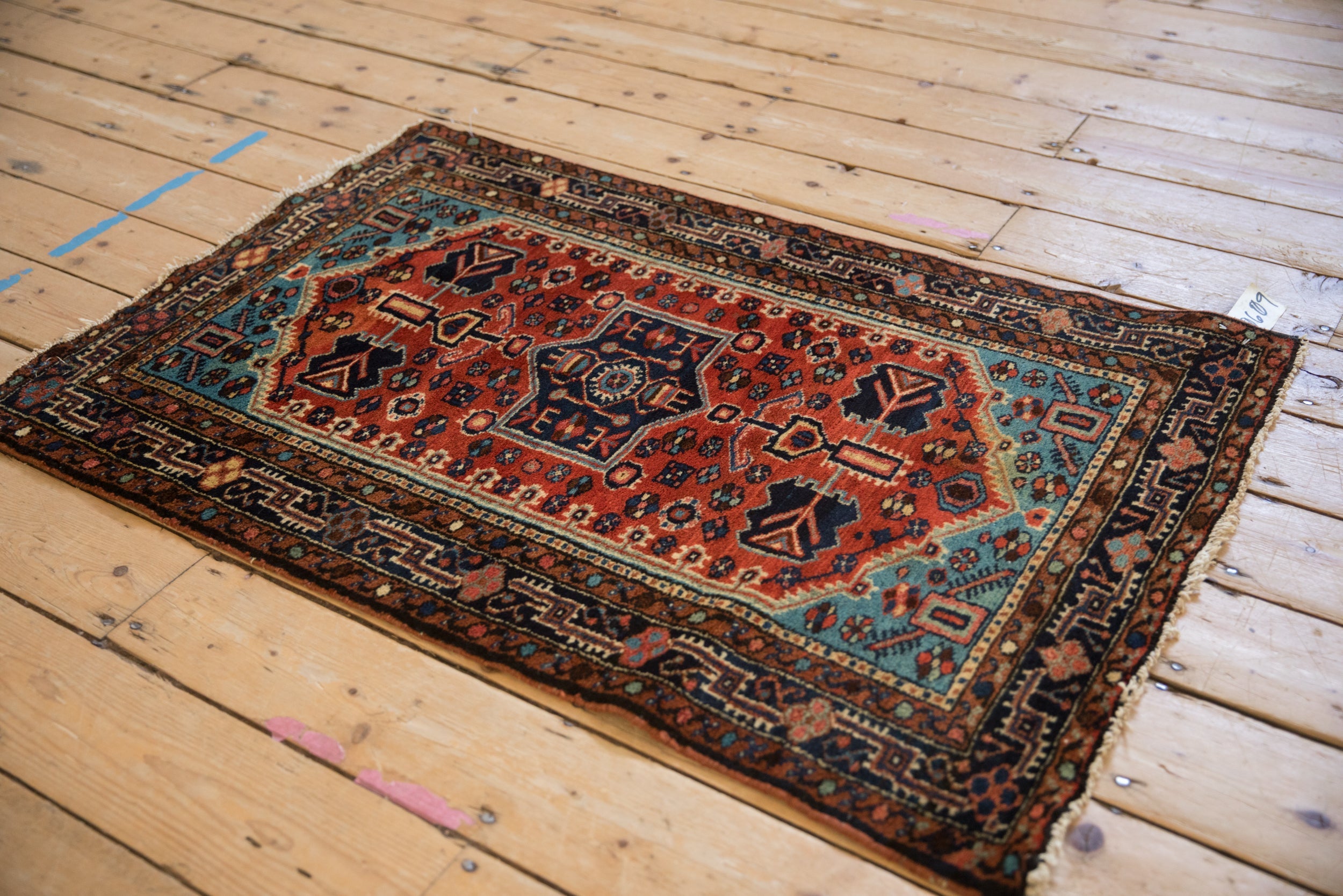 2.5x4 Vintage Tajabad Rug