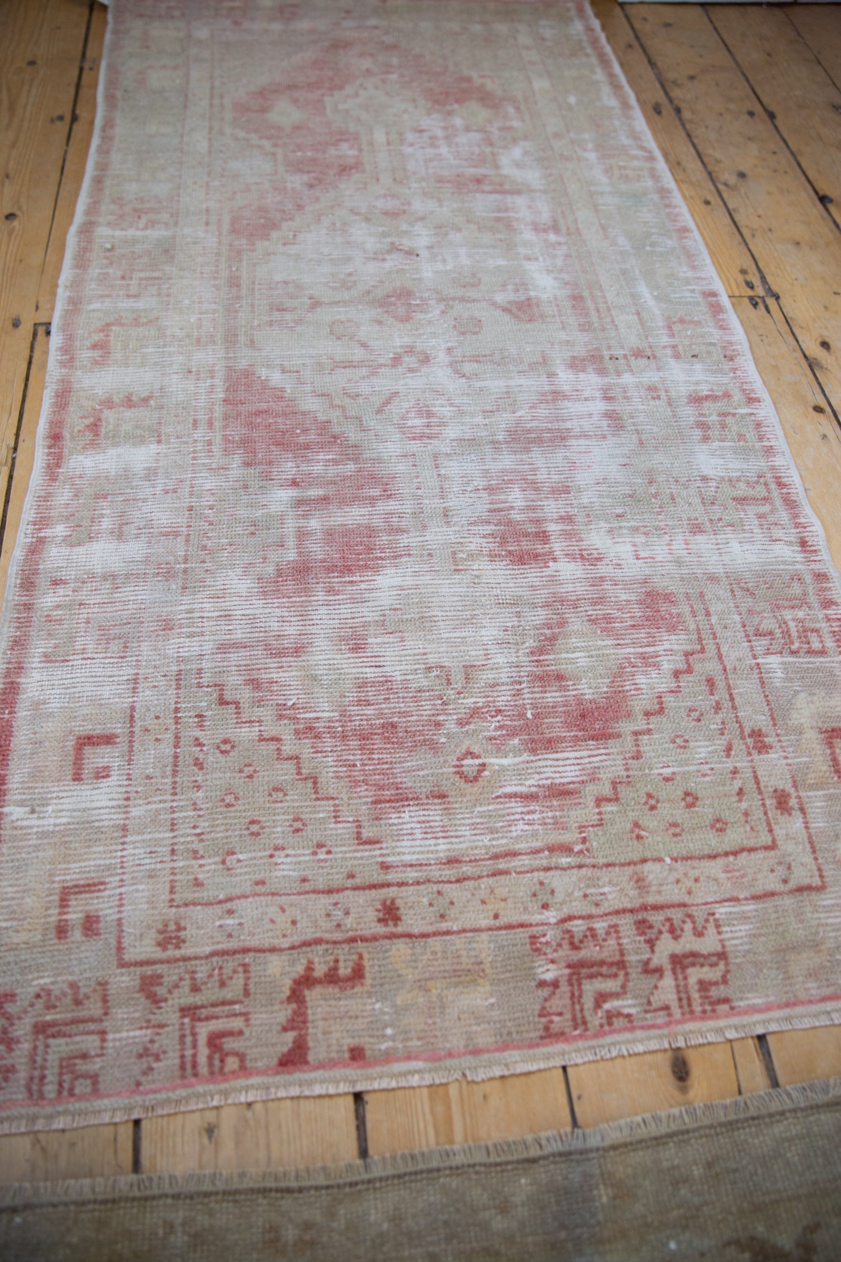 2.5x5 Vintage Distressed Oushak Rug Runner