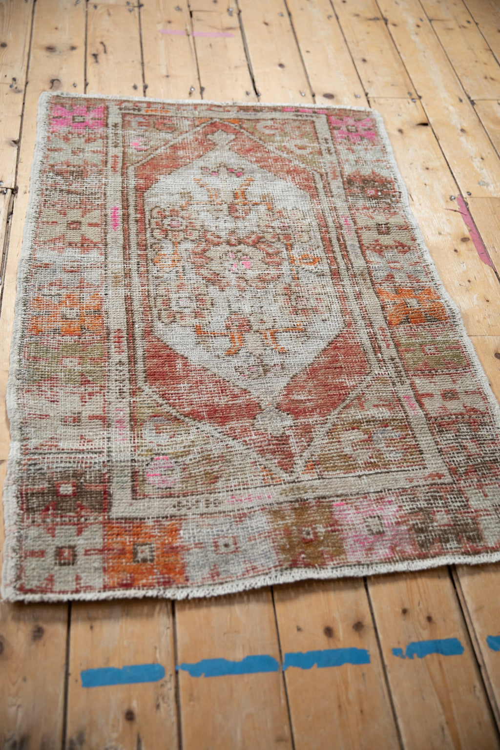 2.5x4 Vintage Distressed Oushak Rug