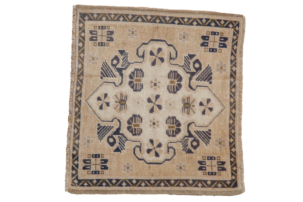 2x2.5 Vintage Distressed Oushak Square Rug Mat