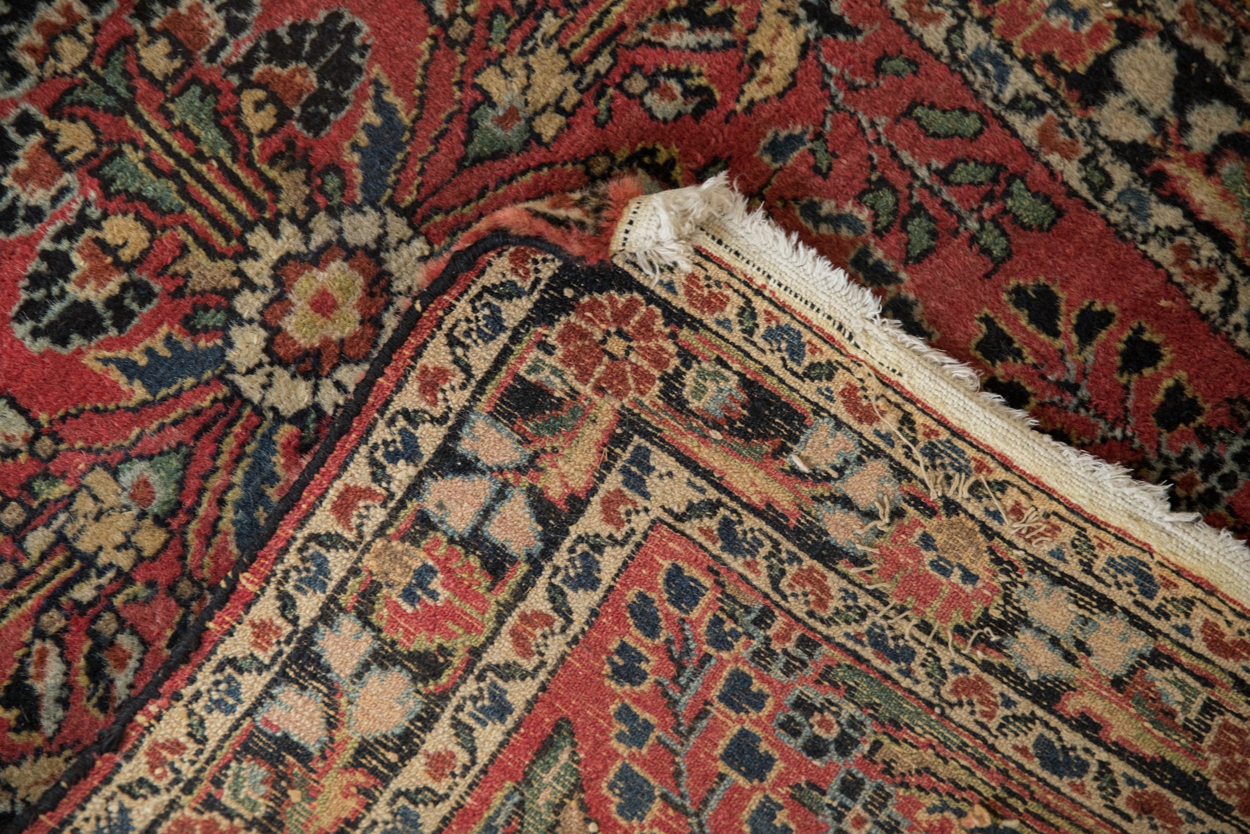 2.5x4.5 Vintage Dargezine Rug