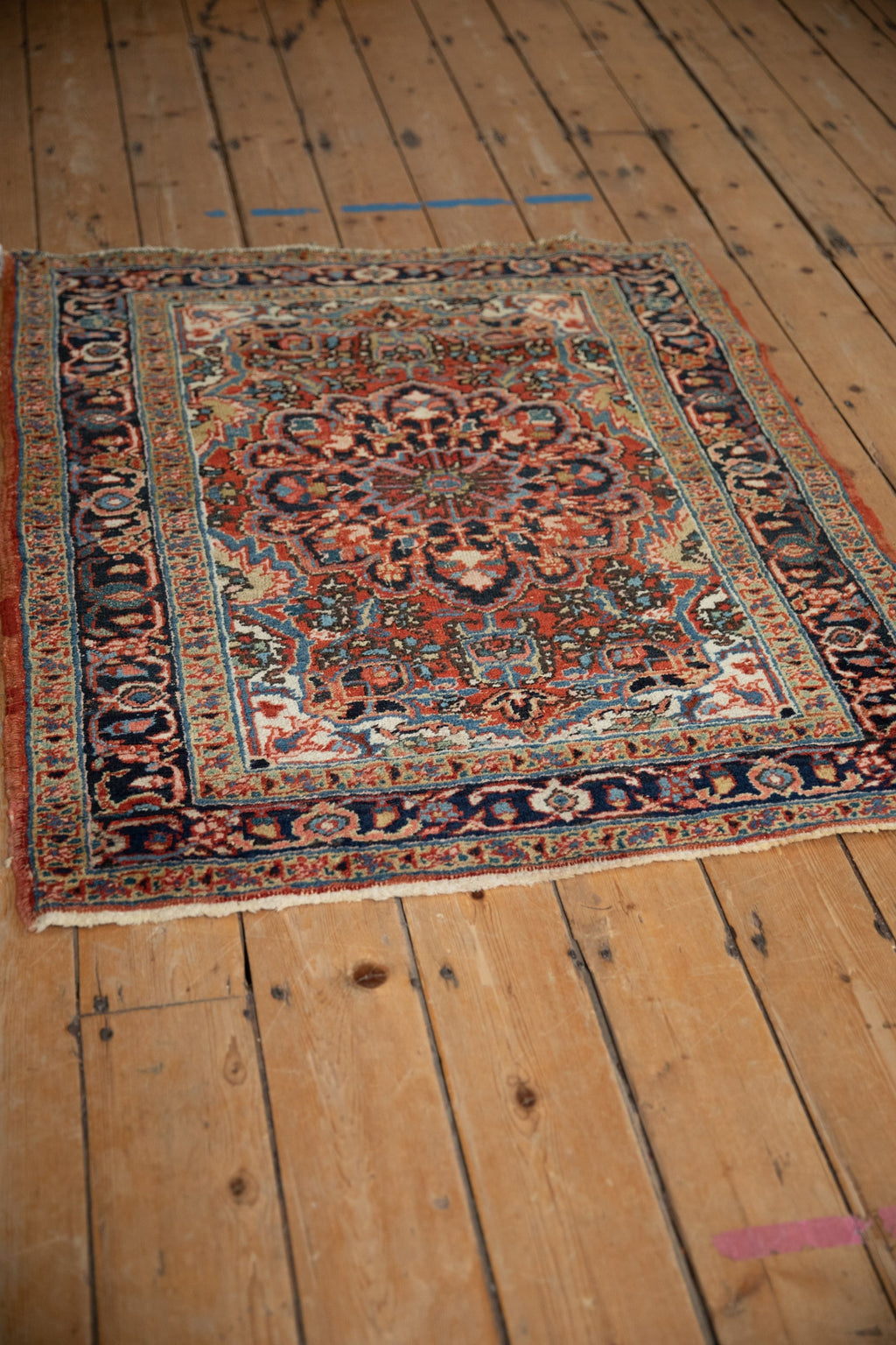 3x4 Vintage Fine Heriz Square Rug