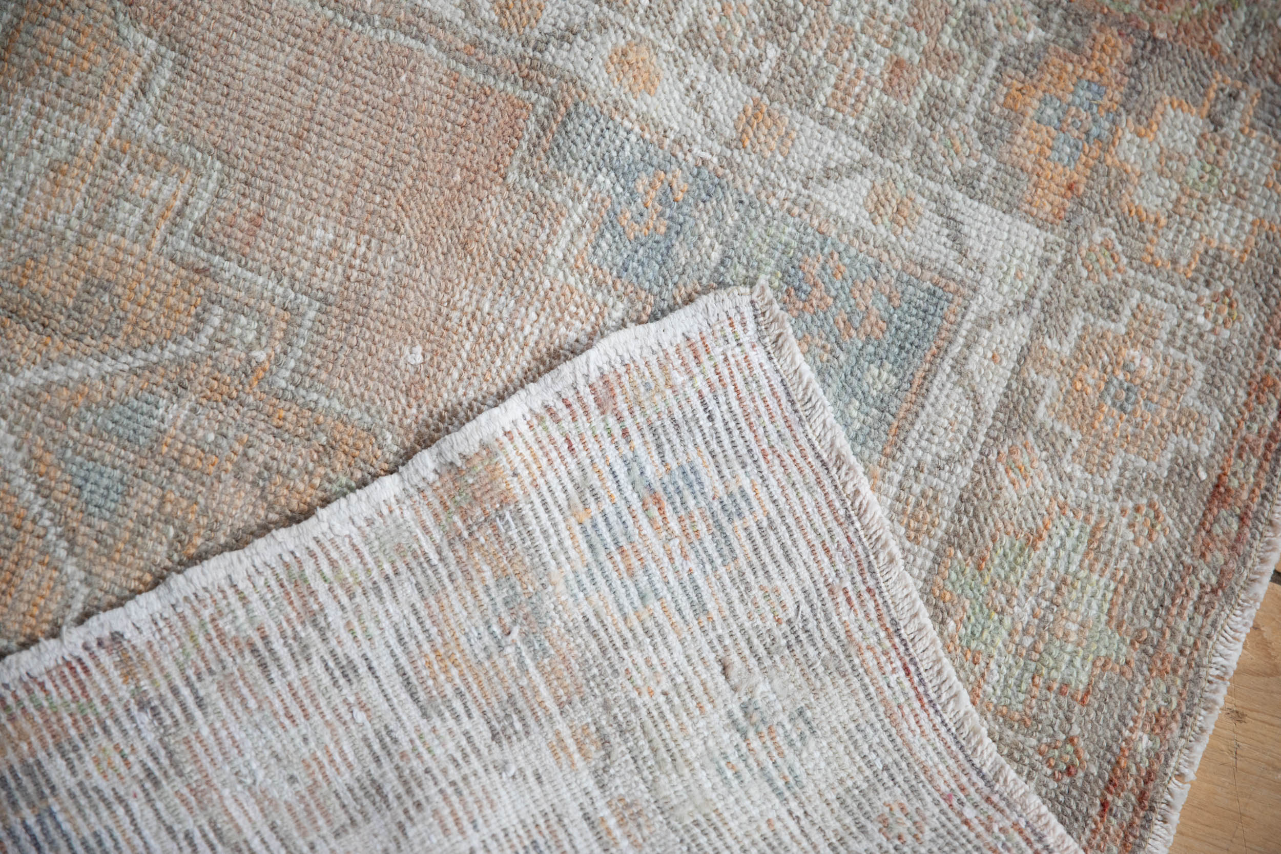 2.5x4 Vintage Distressed Oushak Rug