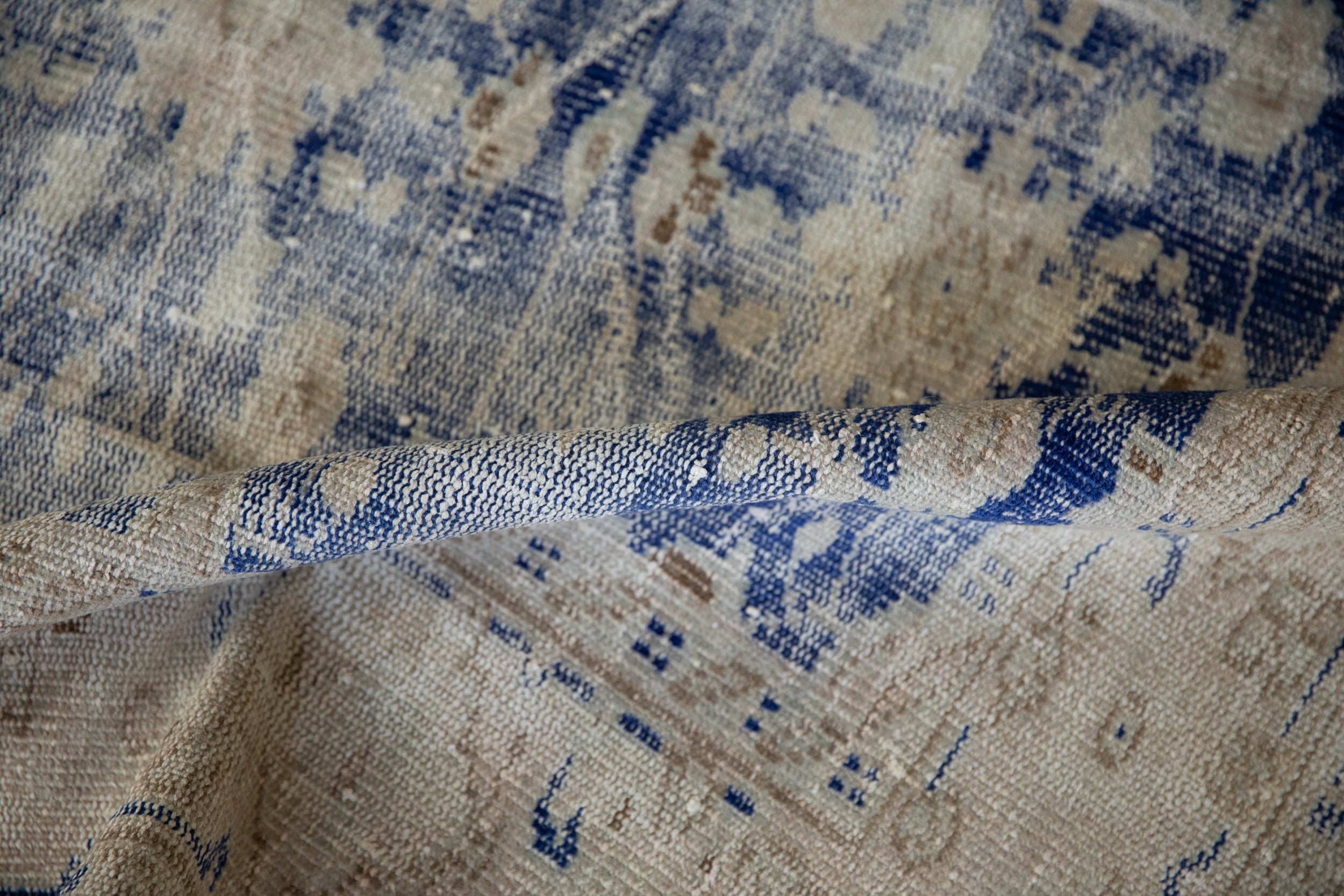 6.5x8.5 Vintage Distressed Oushak Carpet