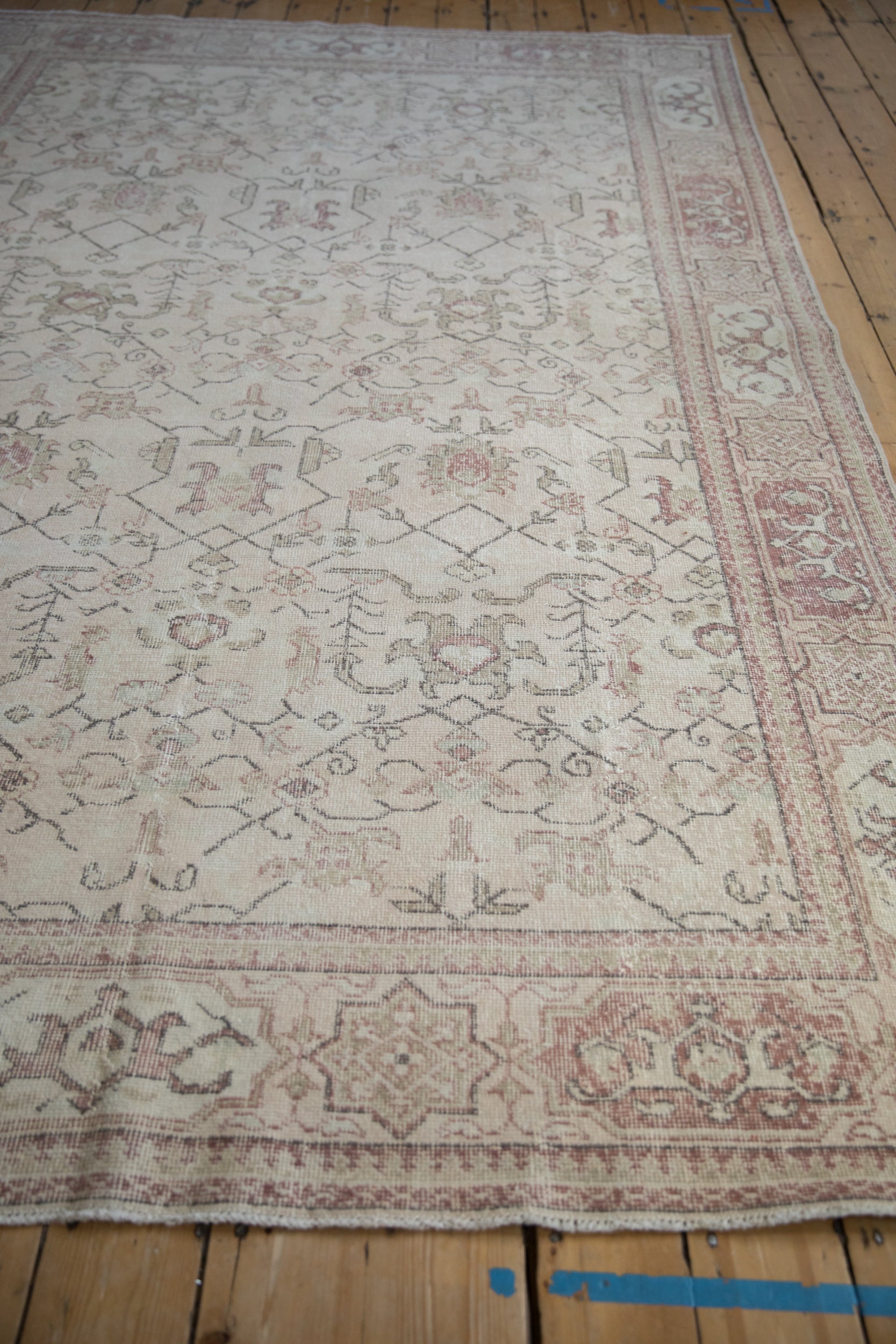 7x10.5 Vintage Distressed Oushak Carpet