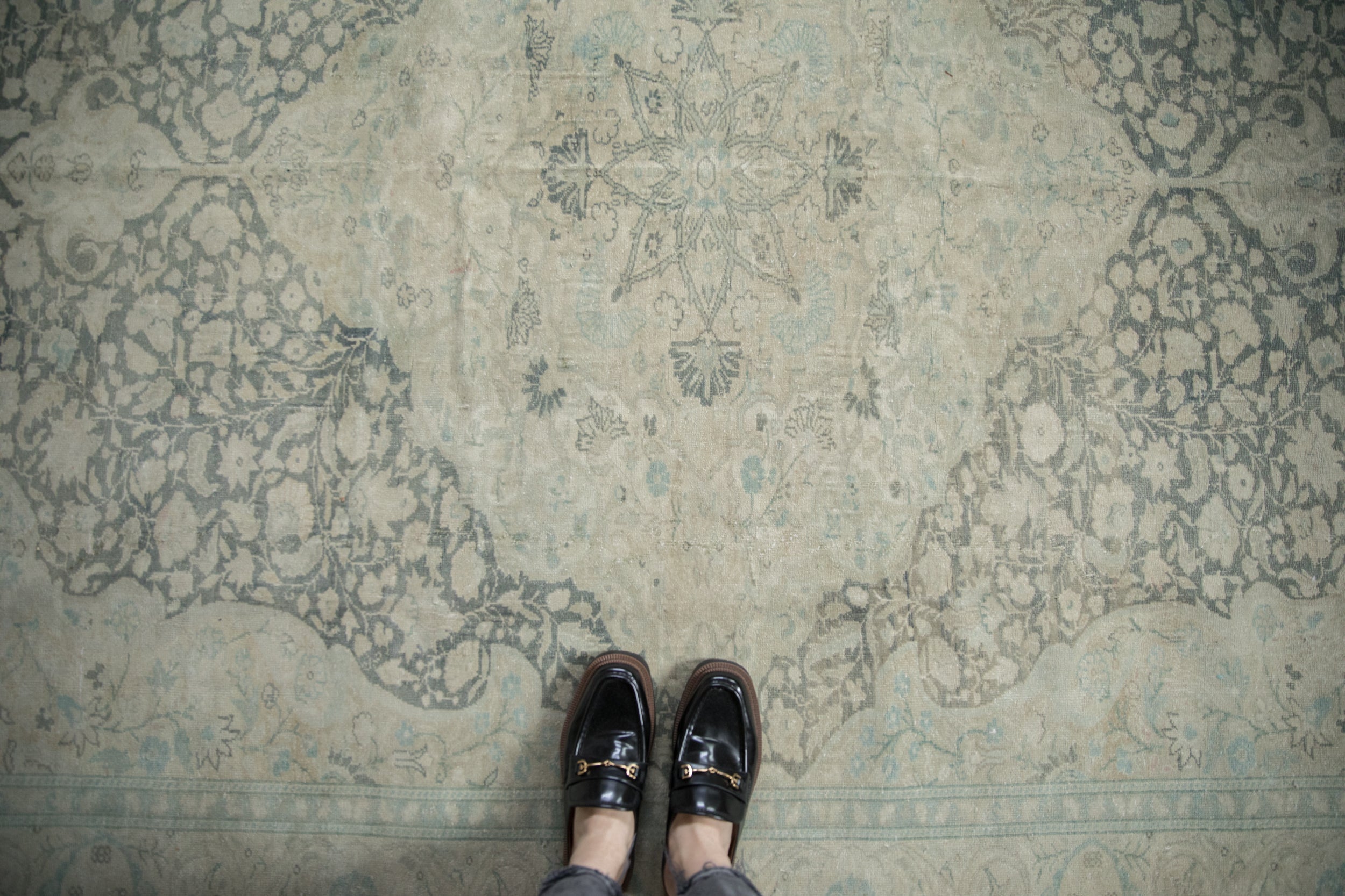 6.5x9.5 Vintage Distressed Kayseri Carpet