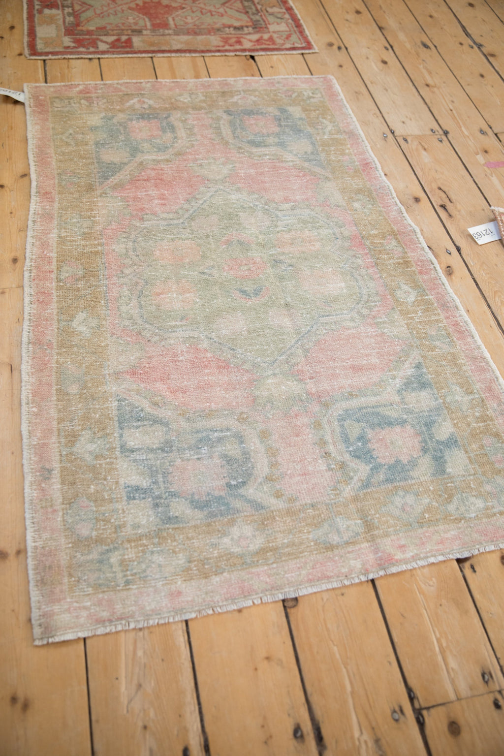 2.5x4.5 Vintage Distressed Oushak Rug