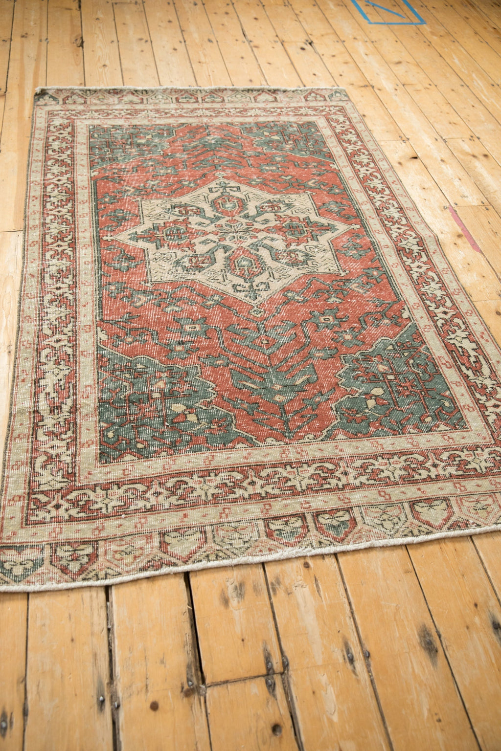 4x6 Vintage Distressed Sparta Rug