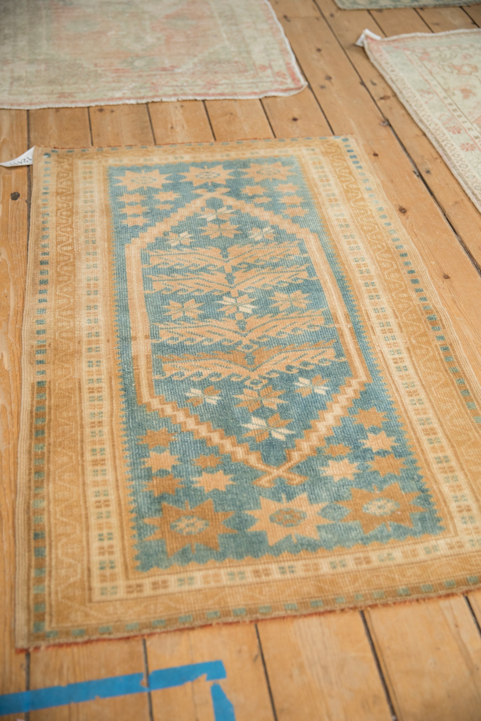 2.5x4 Vintage Distressed Oushak Rug
