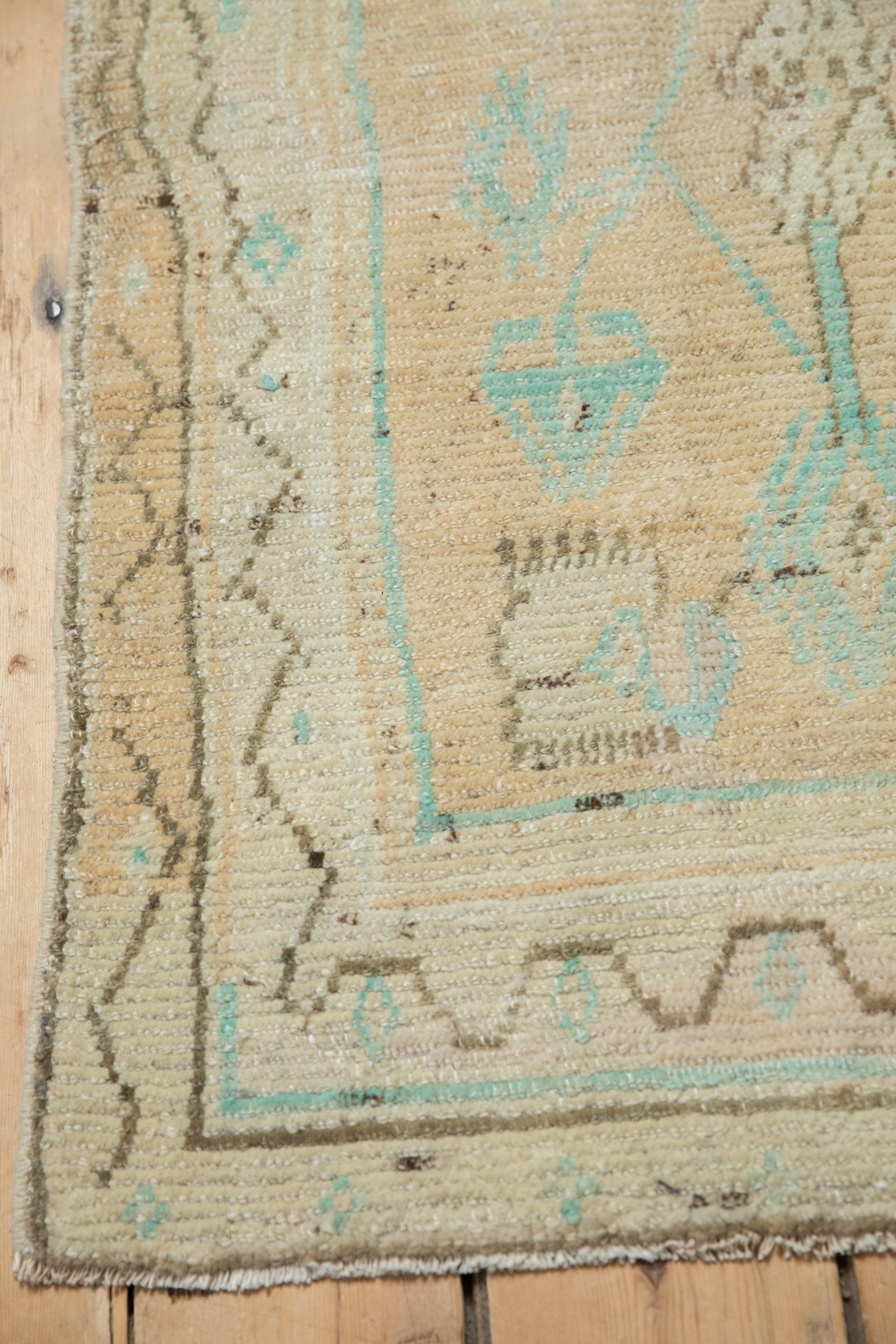 2.5x3.5 Vintage Distressed Oushak Rug
