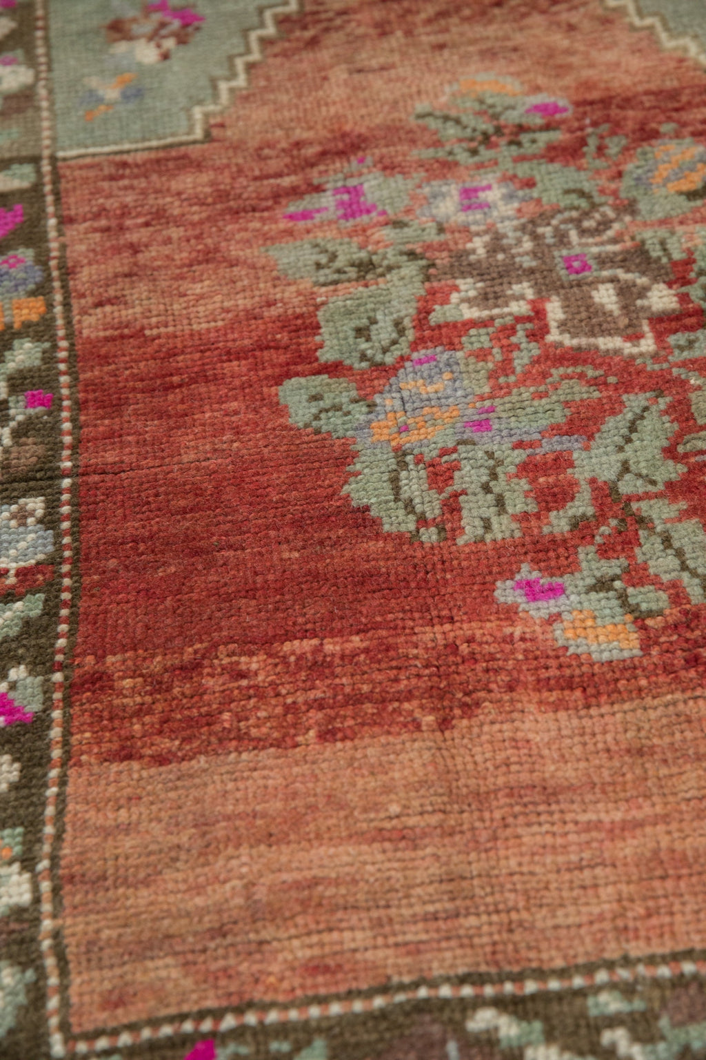 2.5x4 Vintage Distressed Oushak Rug