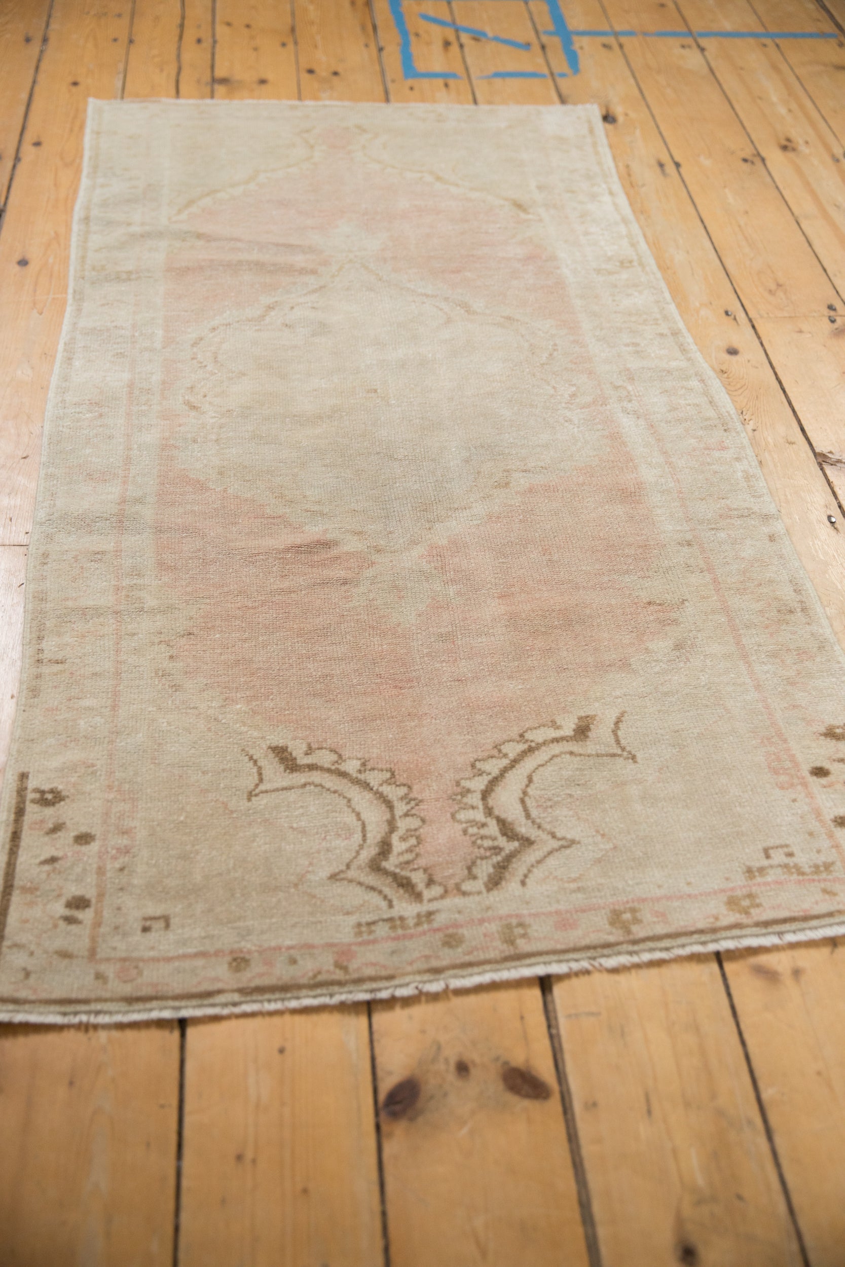 2.5x5 Vintage Distressed Oushak Rug Runner