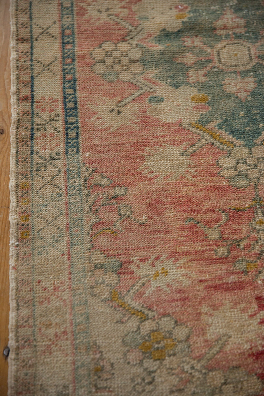 2.5x4.5 Vintage Distressed Oushak Rug