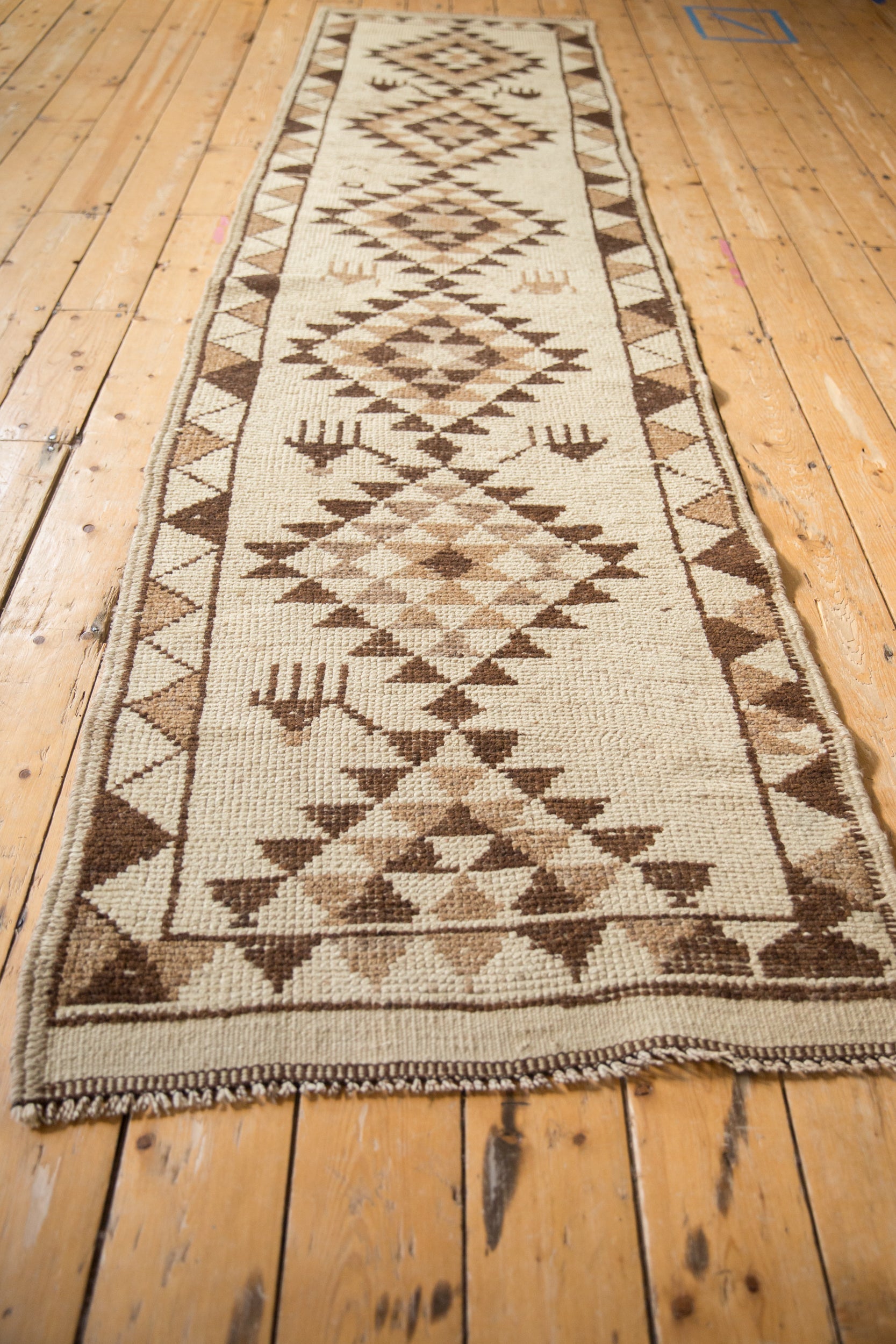 2.5x11 Vintage Kurd Rug Runner