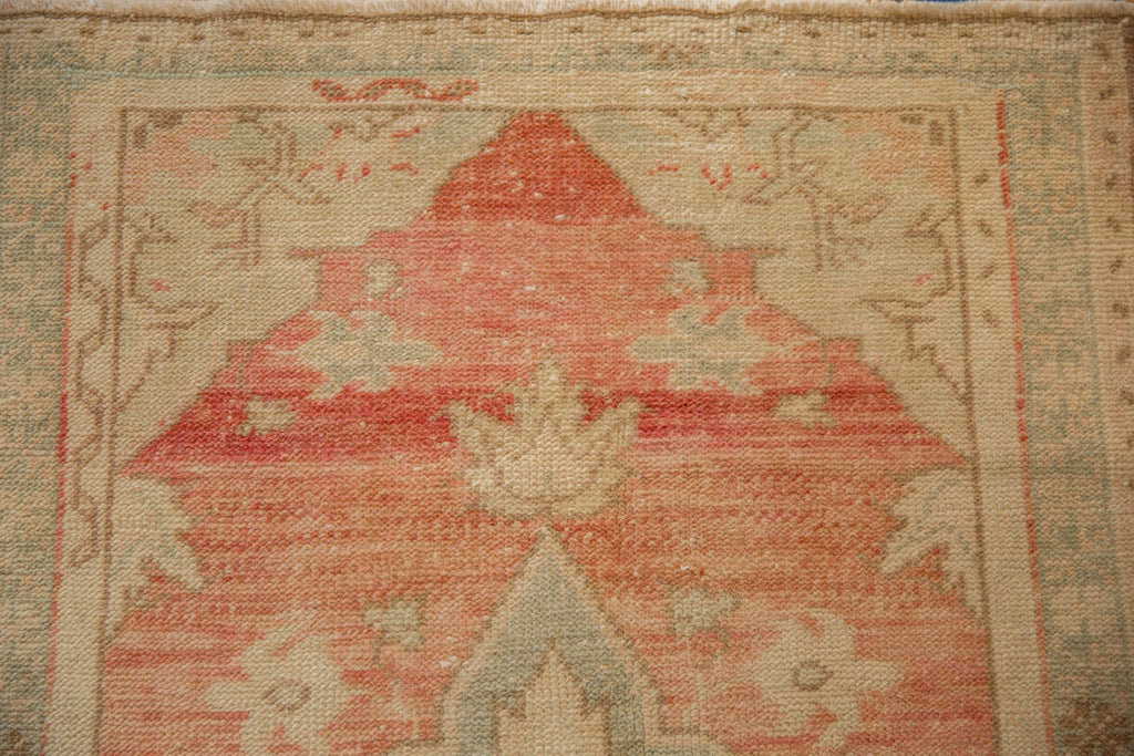 2.5x4.5 Vintage Distressed Oushak Rug