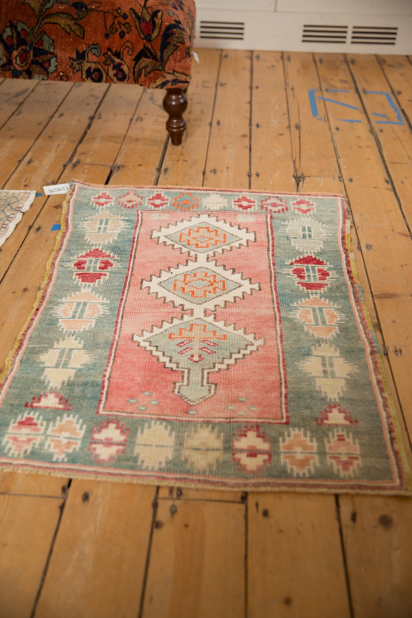 2.5x3.5 Vintage Distressed Oushak Rug
