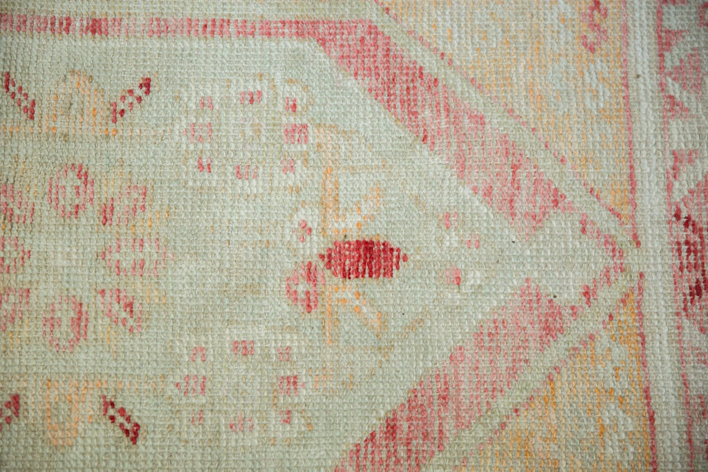 2.5x4 Vintage Distressed Oushak Rug