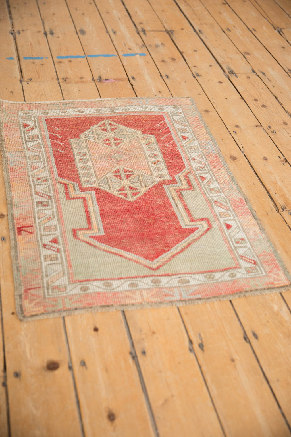 2.5x3 Vintage Distressed Oushak Square Rug