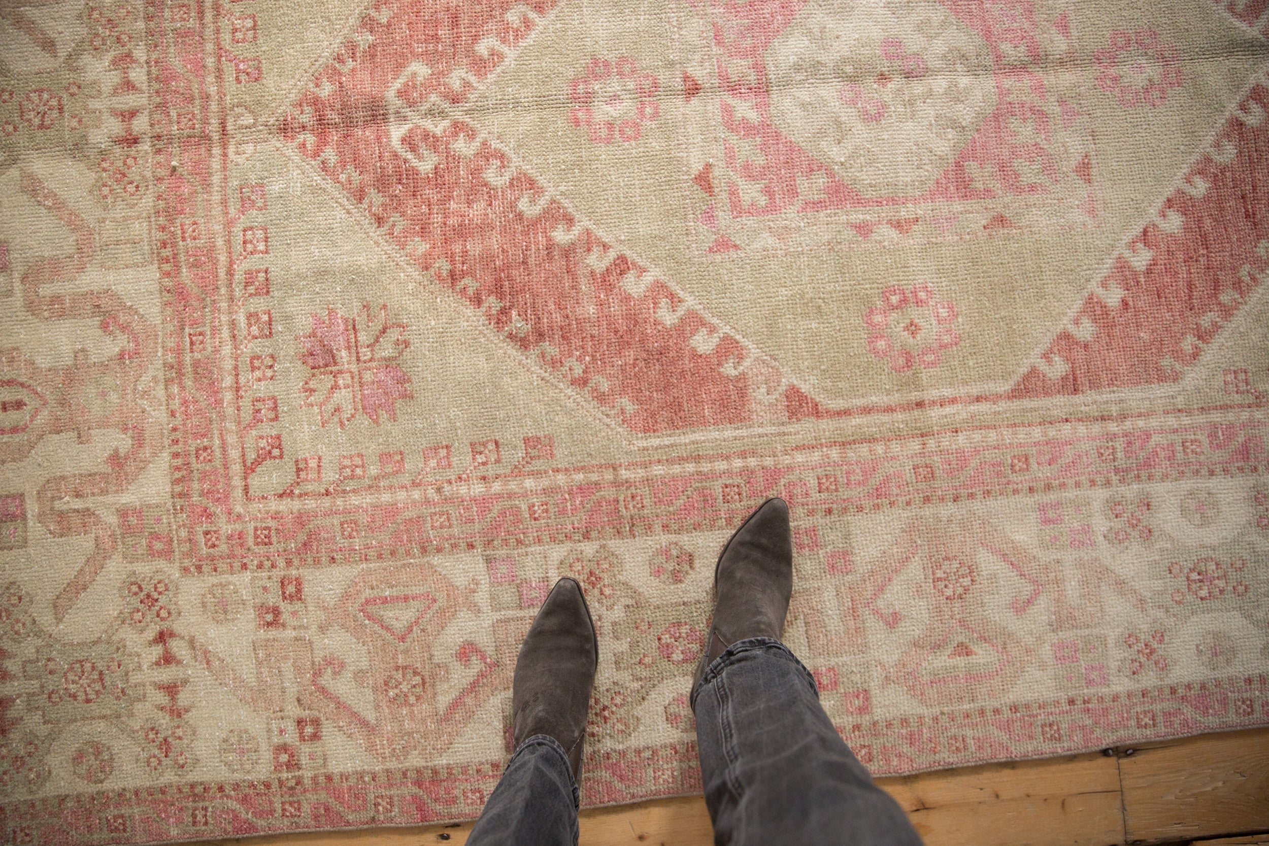 6x8.5 Vintage Distressed Oushak Carpet