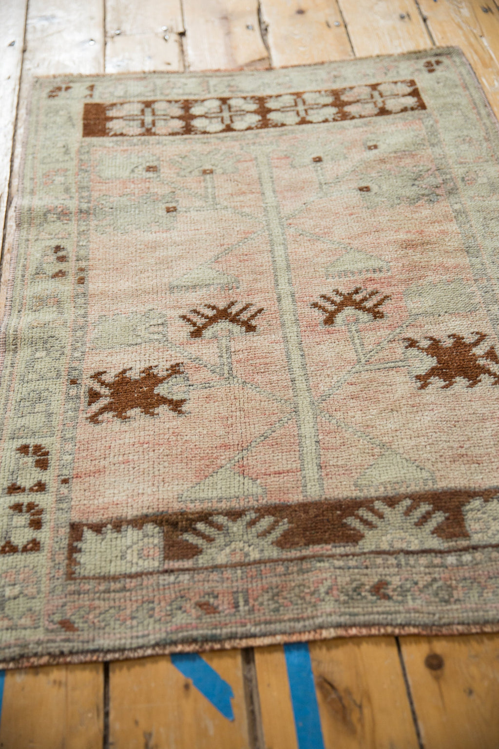 2.5x3.5 Vintage Distressed Oushak Rug