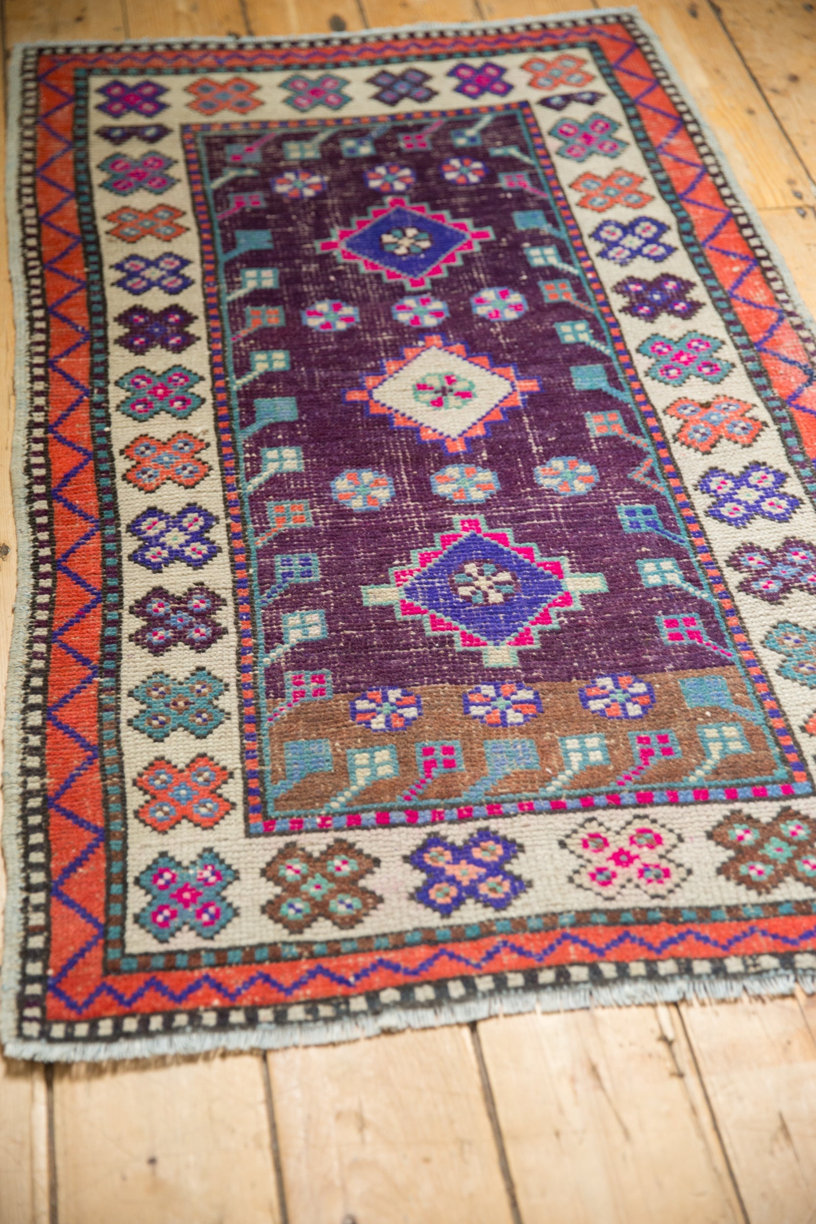 2.5x4.5 Vintage Distressed Oushak Rug