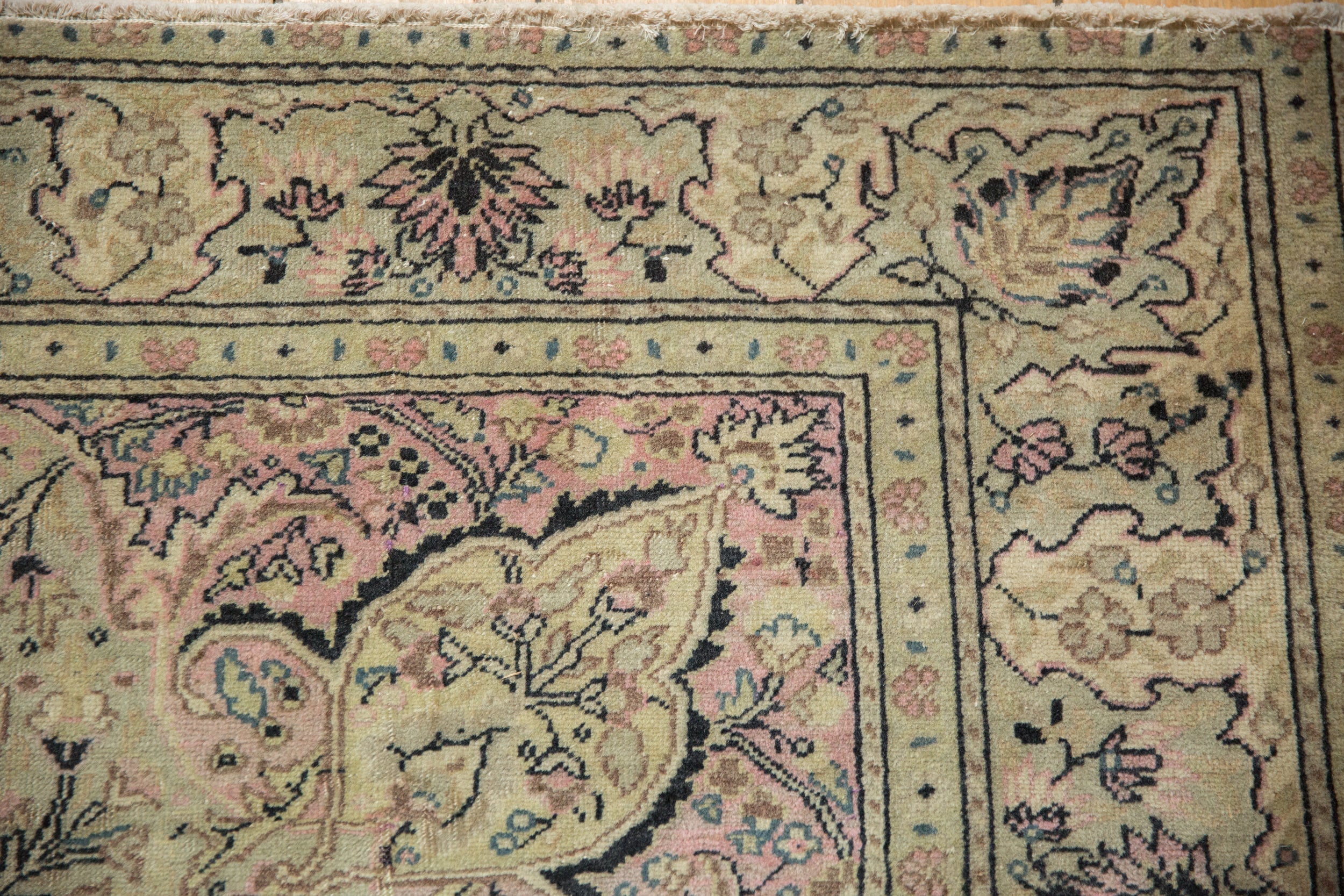 6.5x9.5 Vintage Distressed Kayseri Carpet