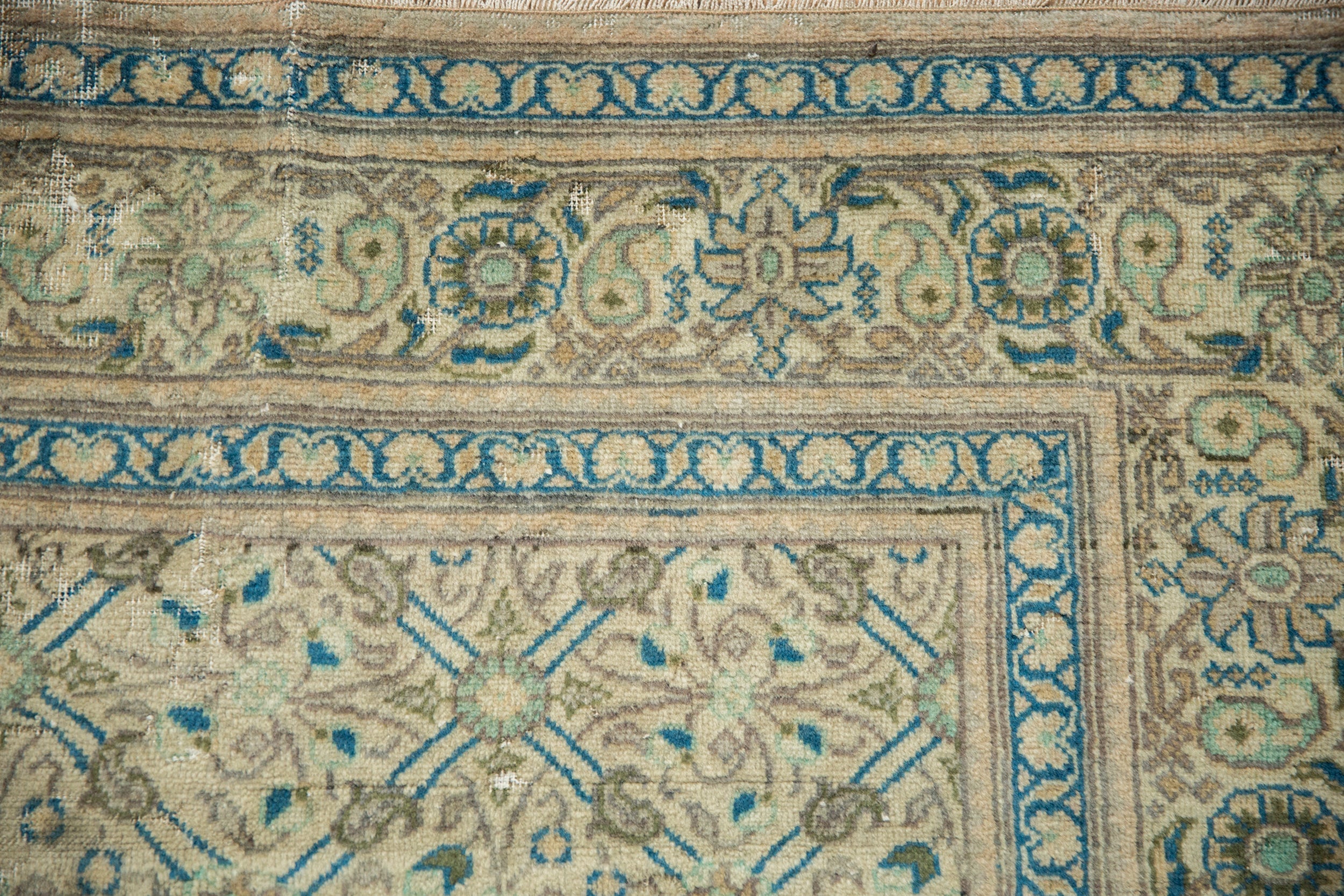 6.5x9.5 Vintage Distressed Kayseri Carpet