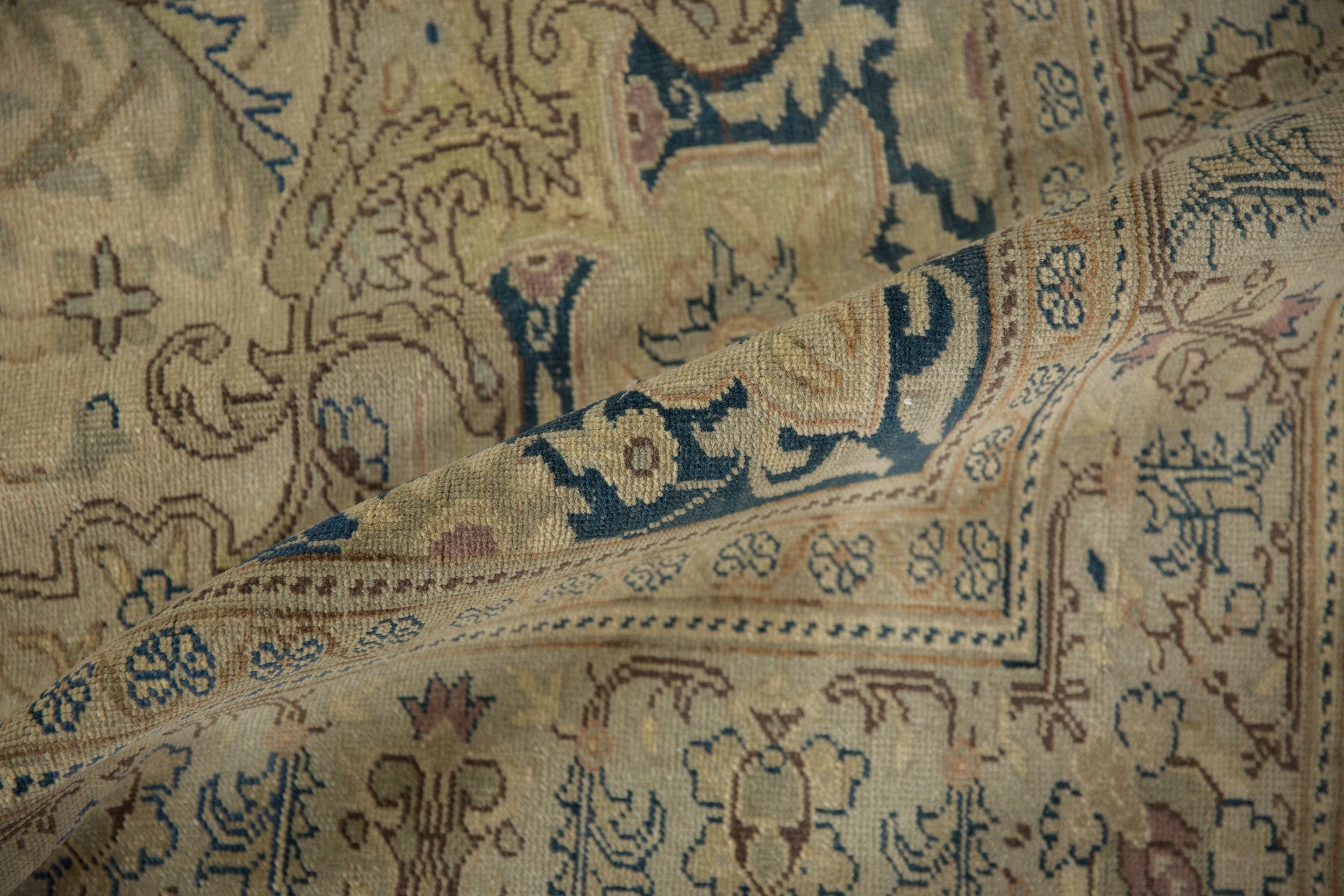6.5x9.5 Vintage Distressed Kayseri Carpet