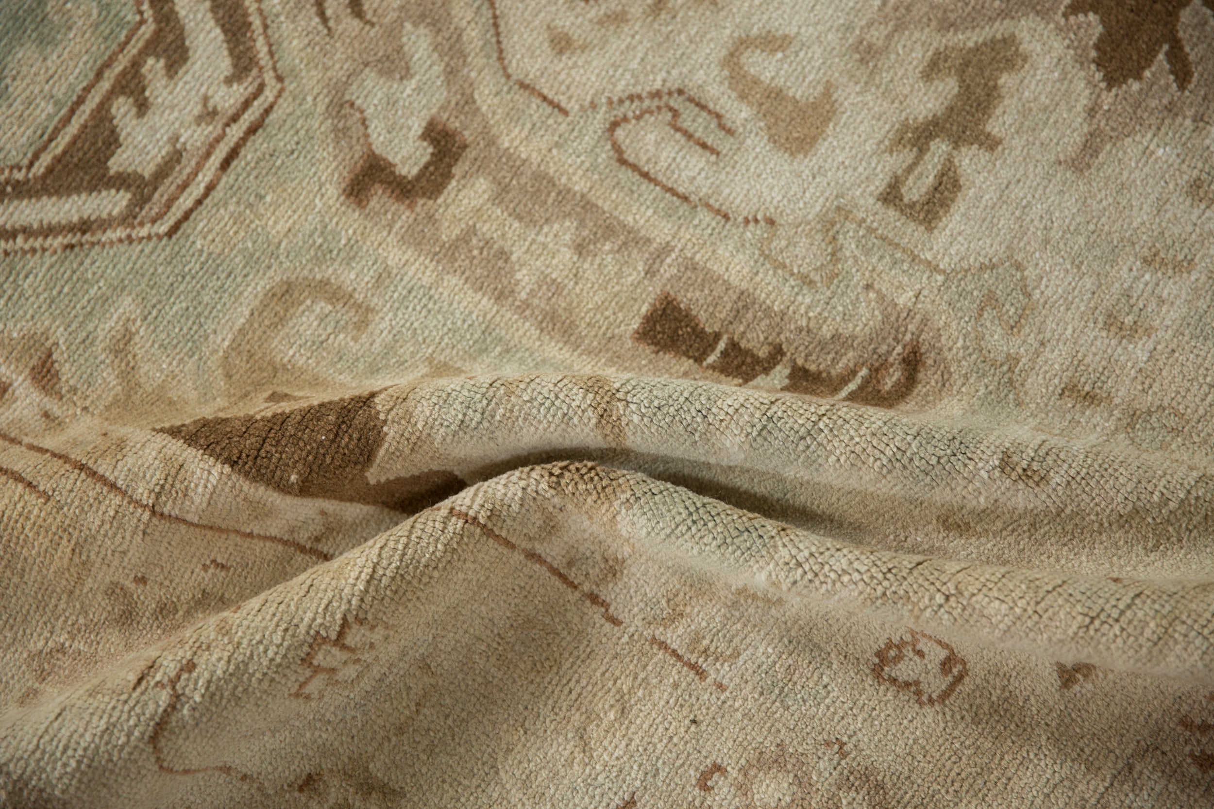 5.5x10 Vintage Distressed Sparta Carpet