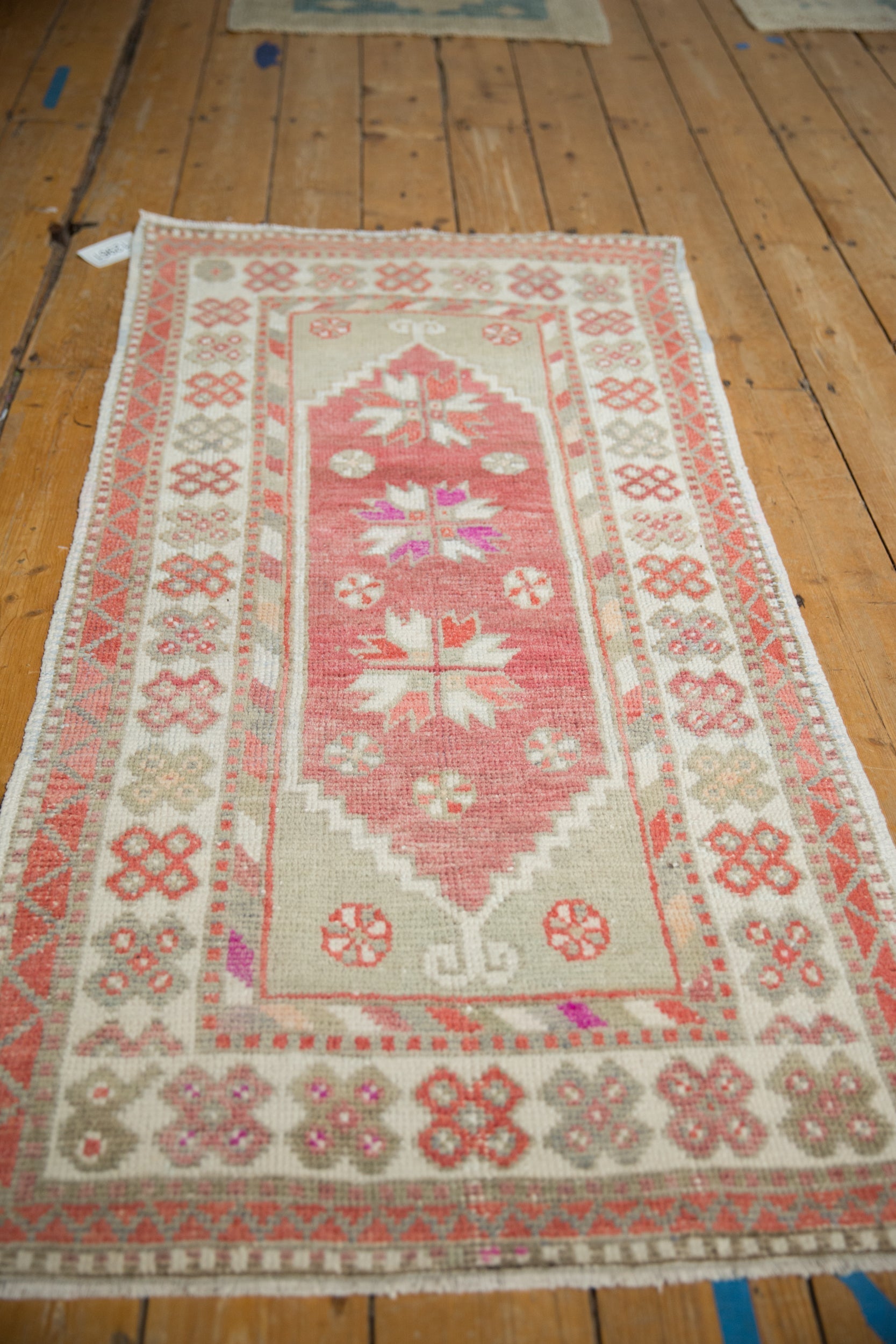 2.5x5 Vintage Distressed Oushak Rug Runner