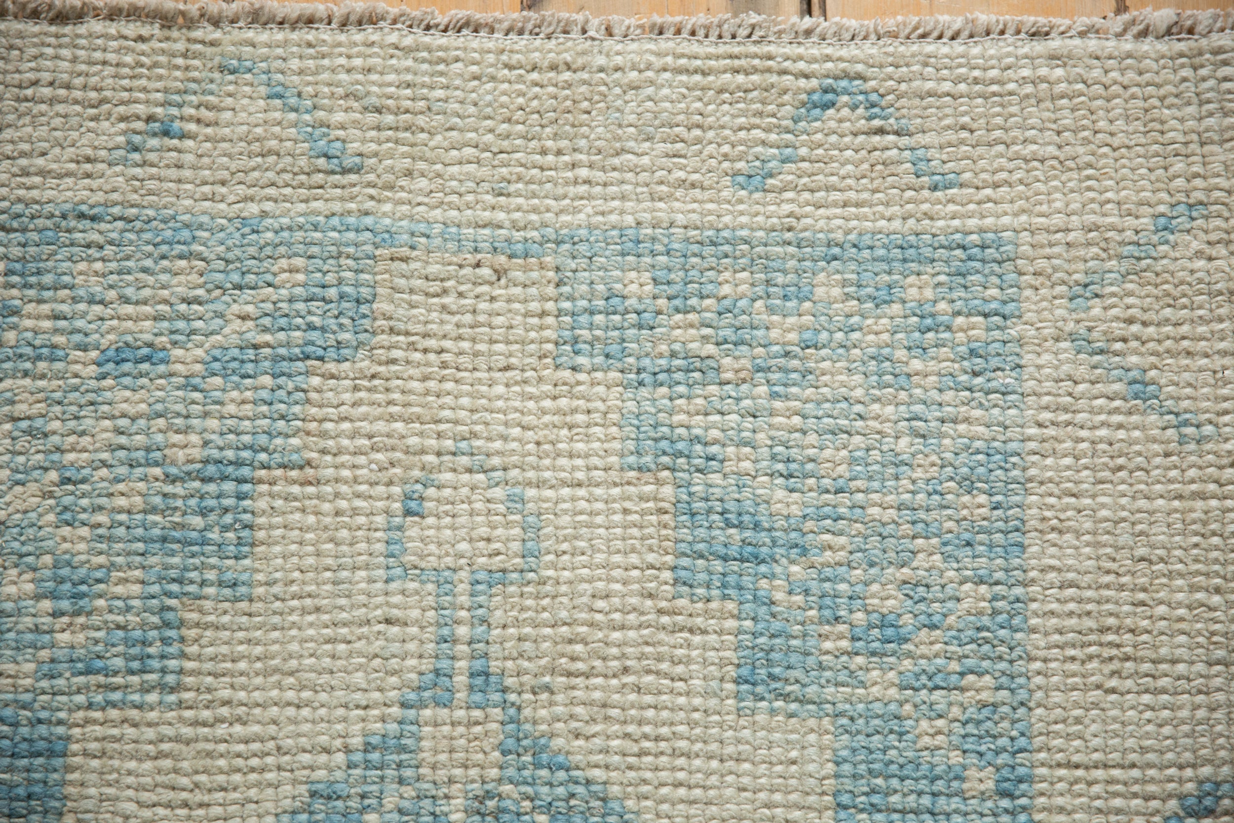 2.5x4 Distressed Oushak Rug