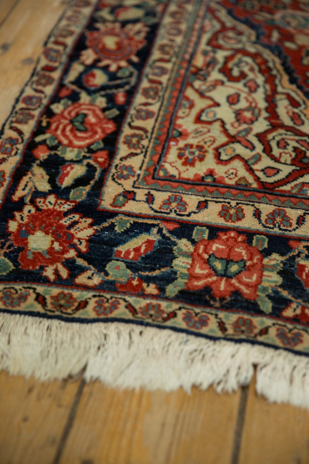 4x7 Vintage Sarouk Rug