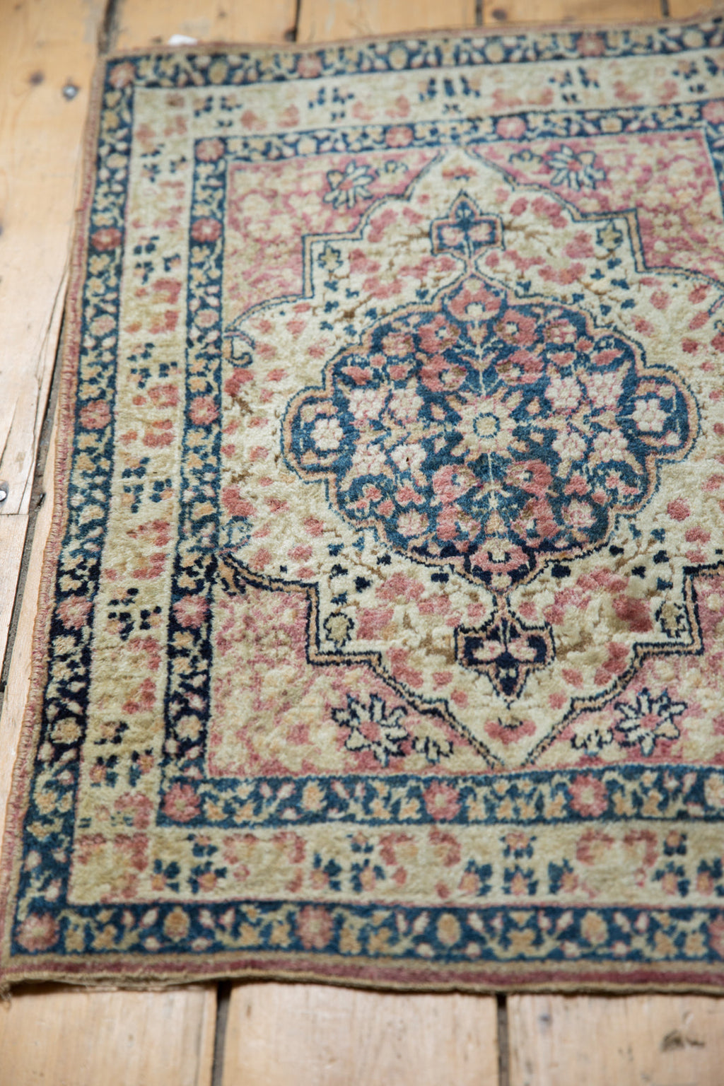 2x2.5 Antique Kerman Square Rug Mat