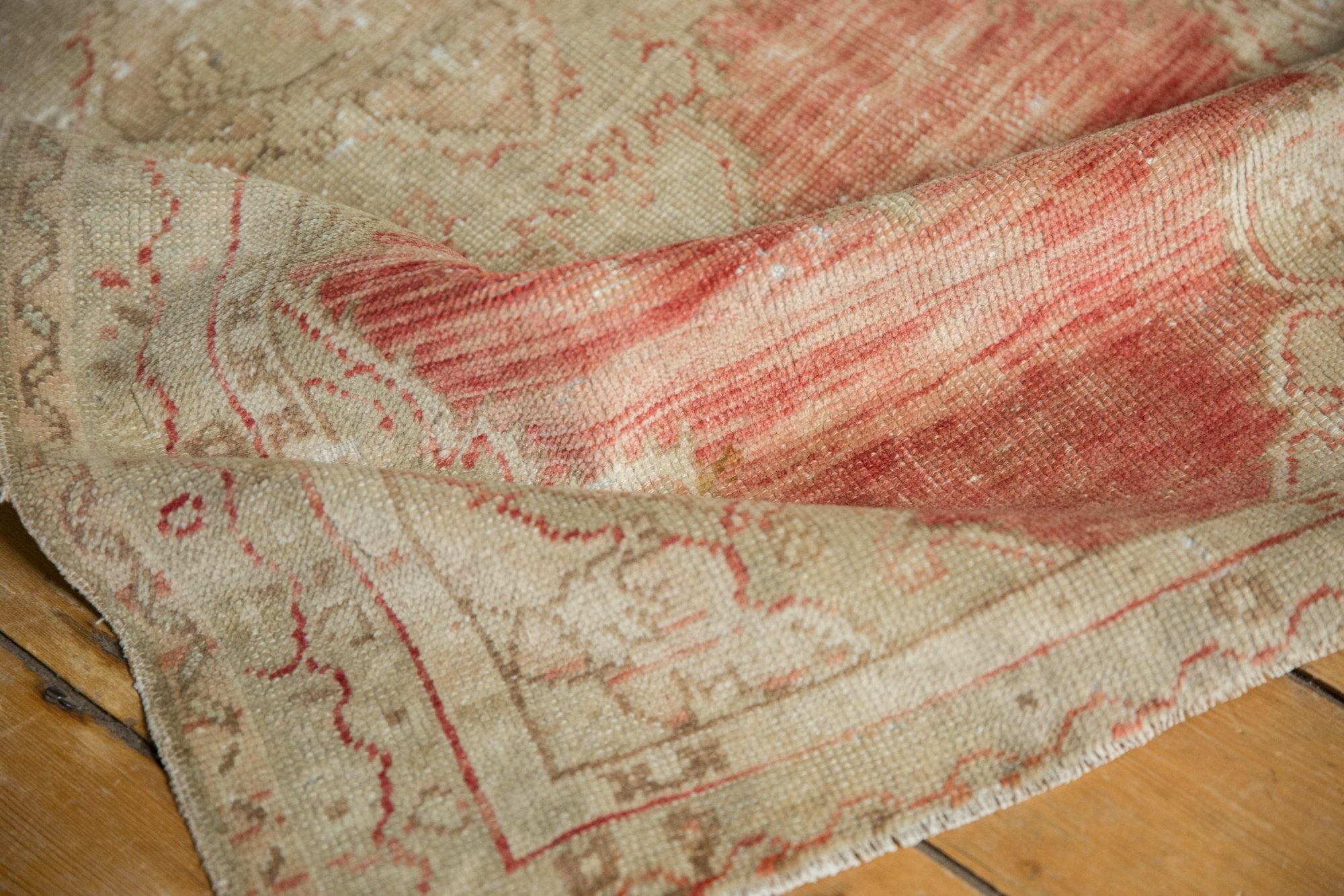 2.5x4.5 Vintage Distressed Oushak Rug
