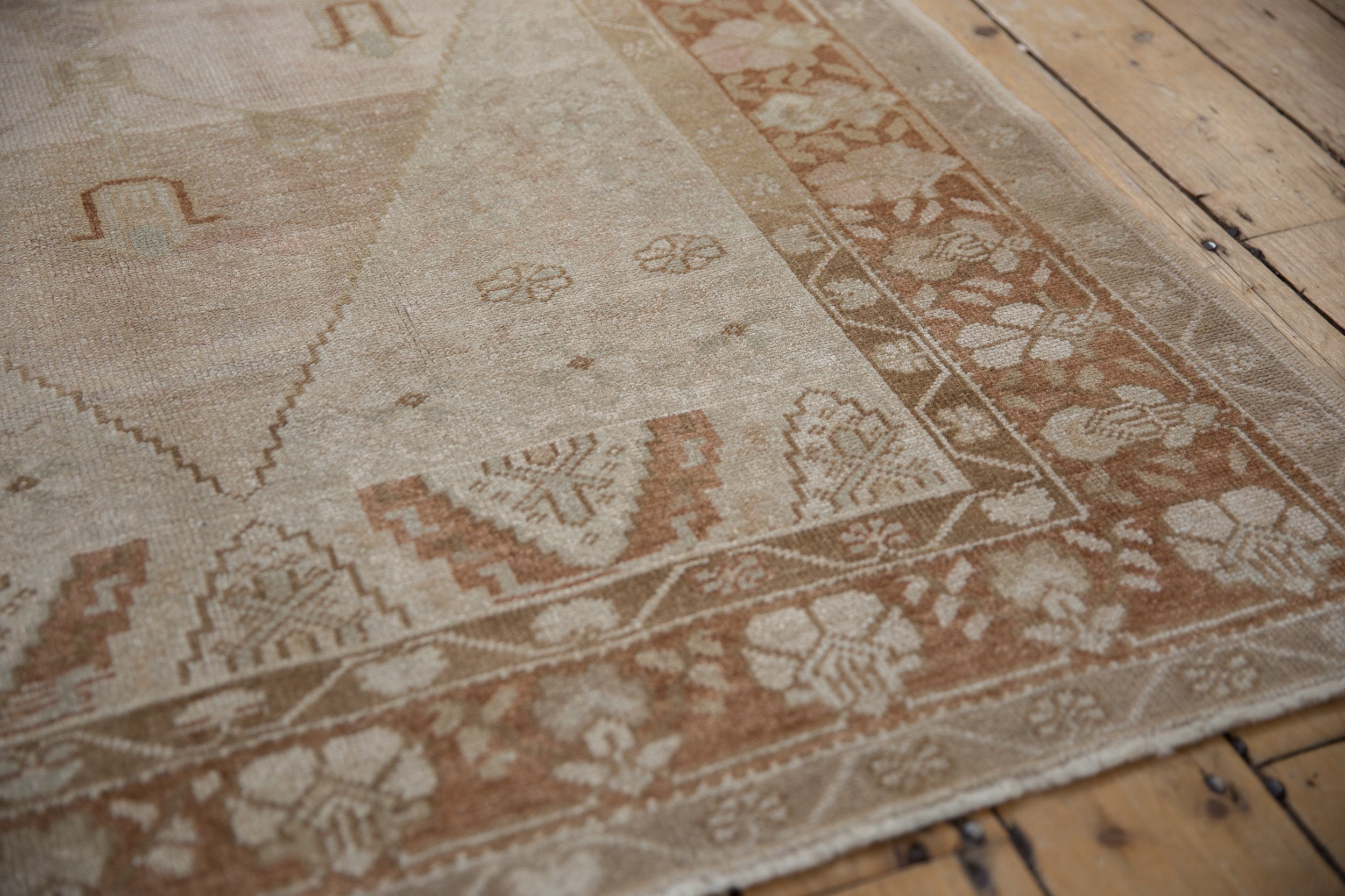 4.5x8.5 Vintage Distressed Oushak Rug