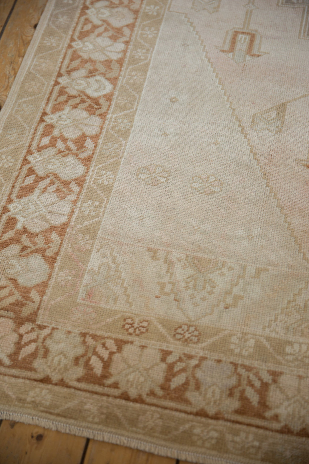 4.5x8.5 Vintage Distressed Oushak Rug