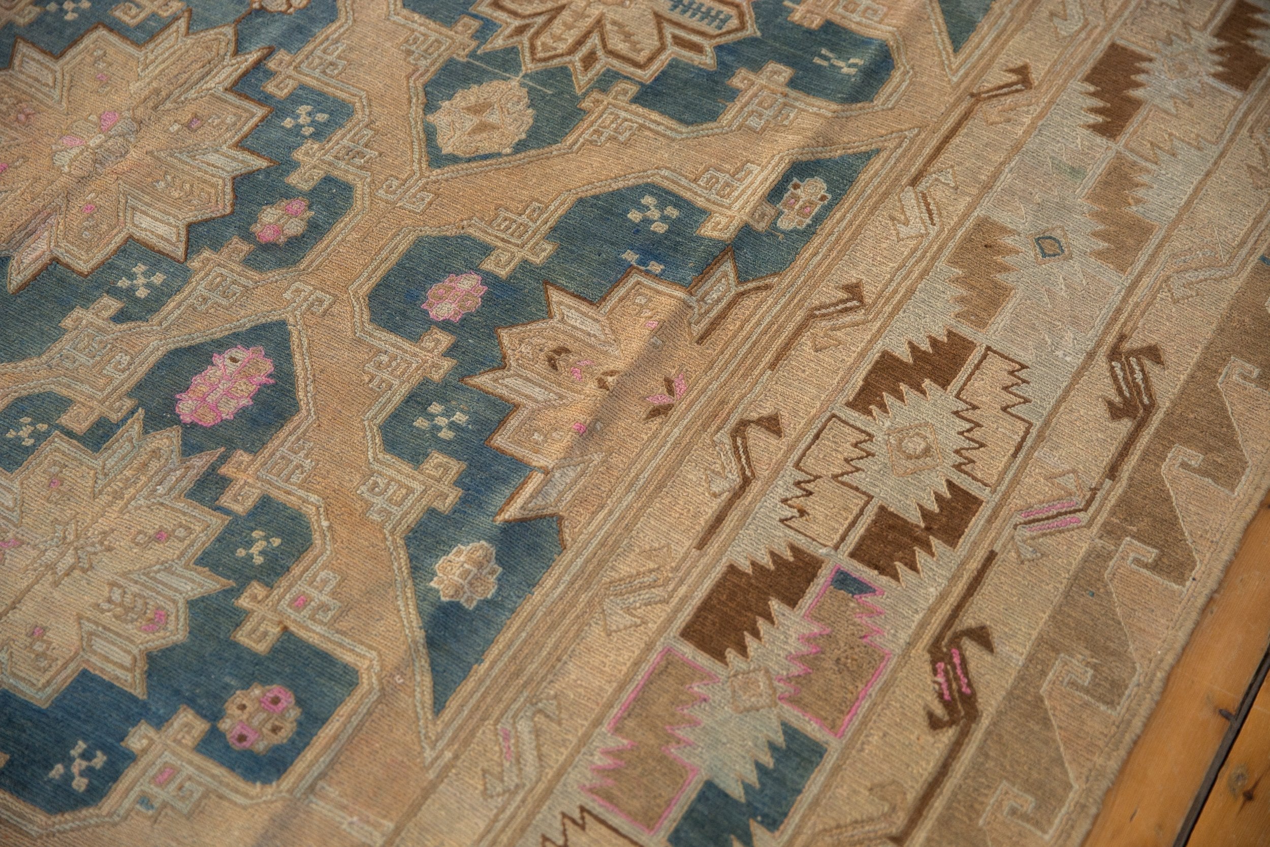 6.5x12 Vintage Distressed Soumac Carpet