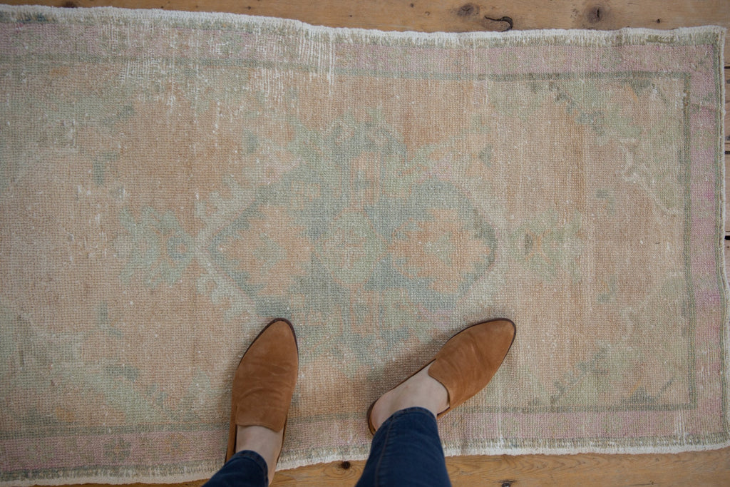 2.5x4.5 Vintage Distressed Oushak Rug