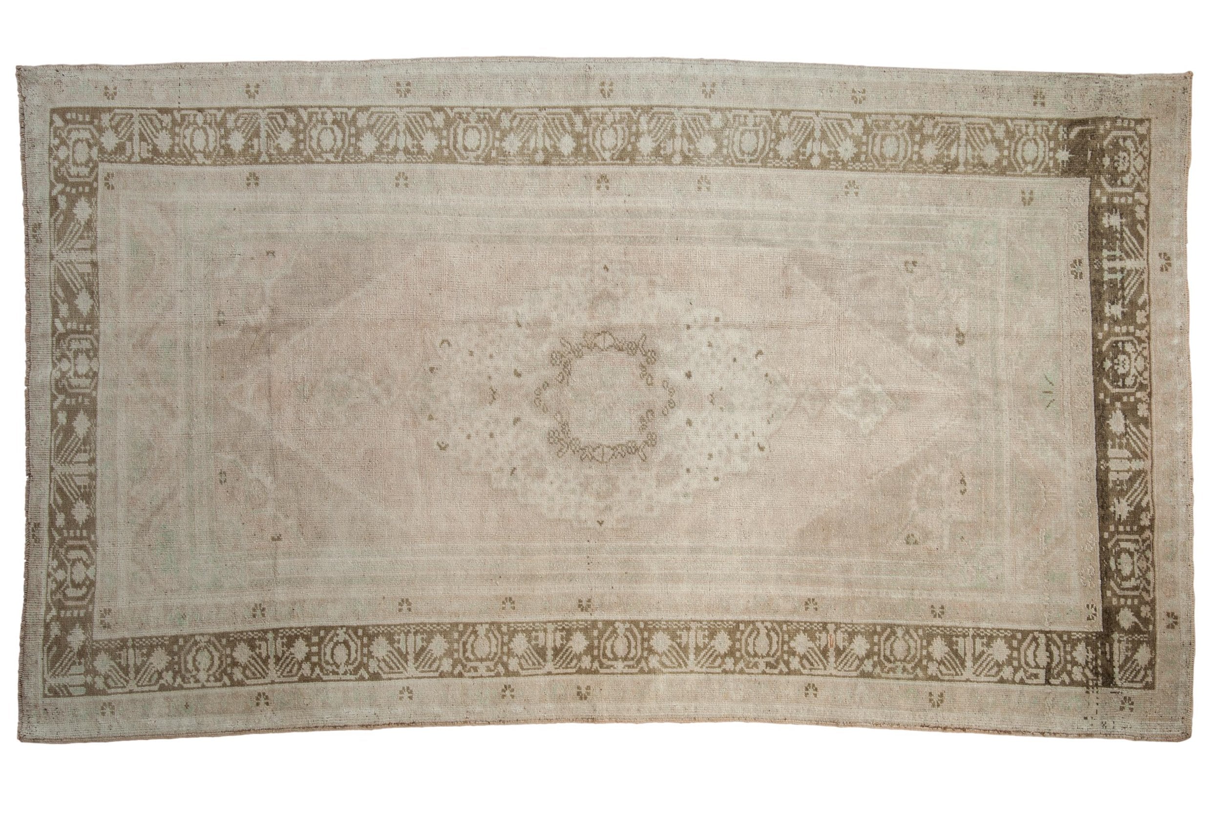 5x9 Vintage Distressed Oushak Carpet