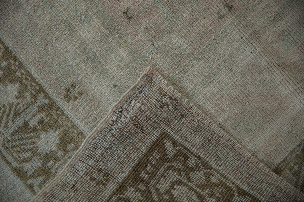 5x9 Vintage Distressed Oushak Carpet