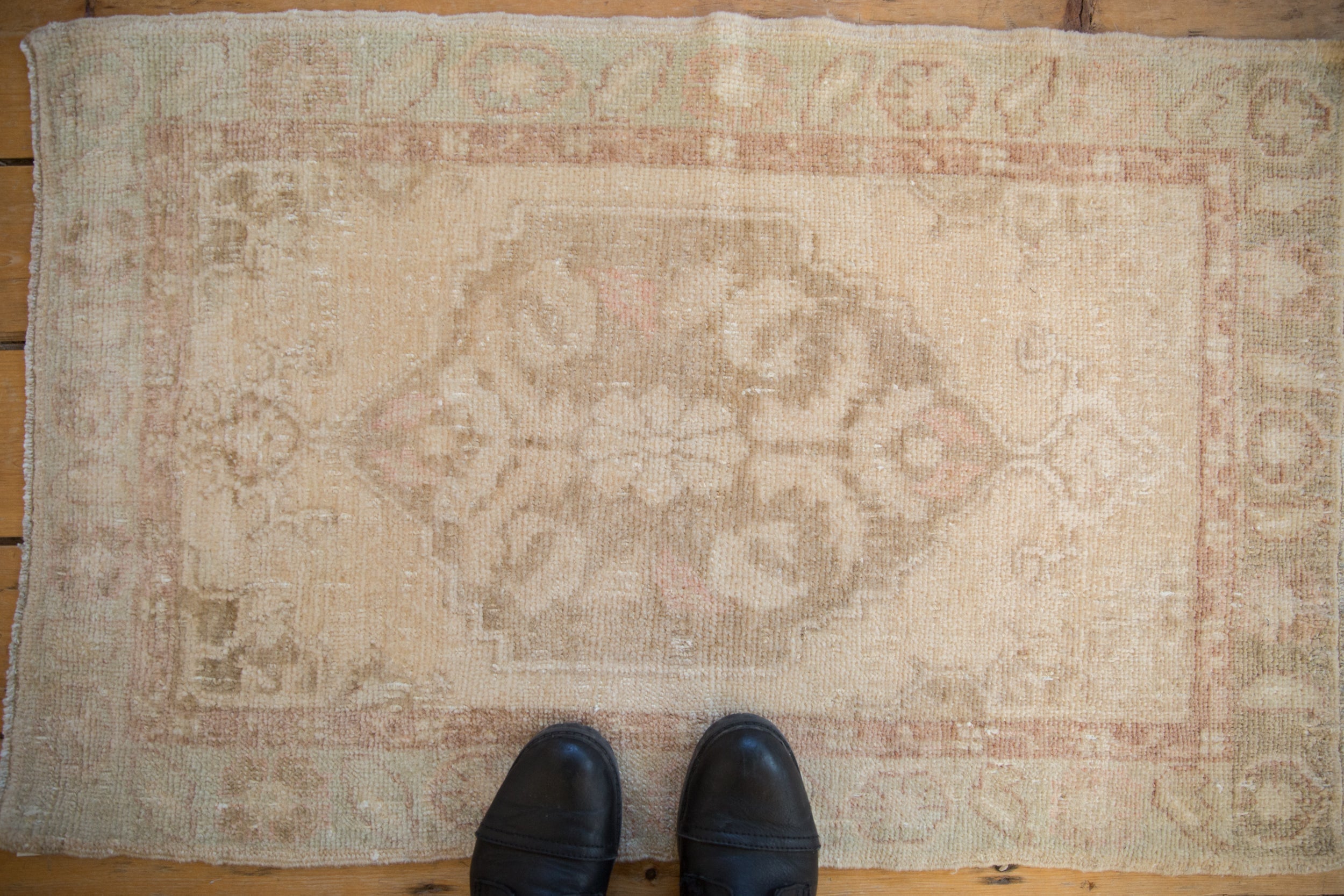 2x3.5 Vintage Distressed Oushak Rug