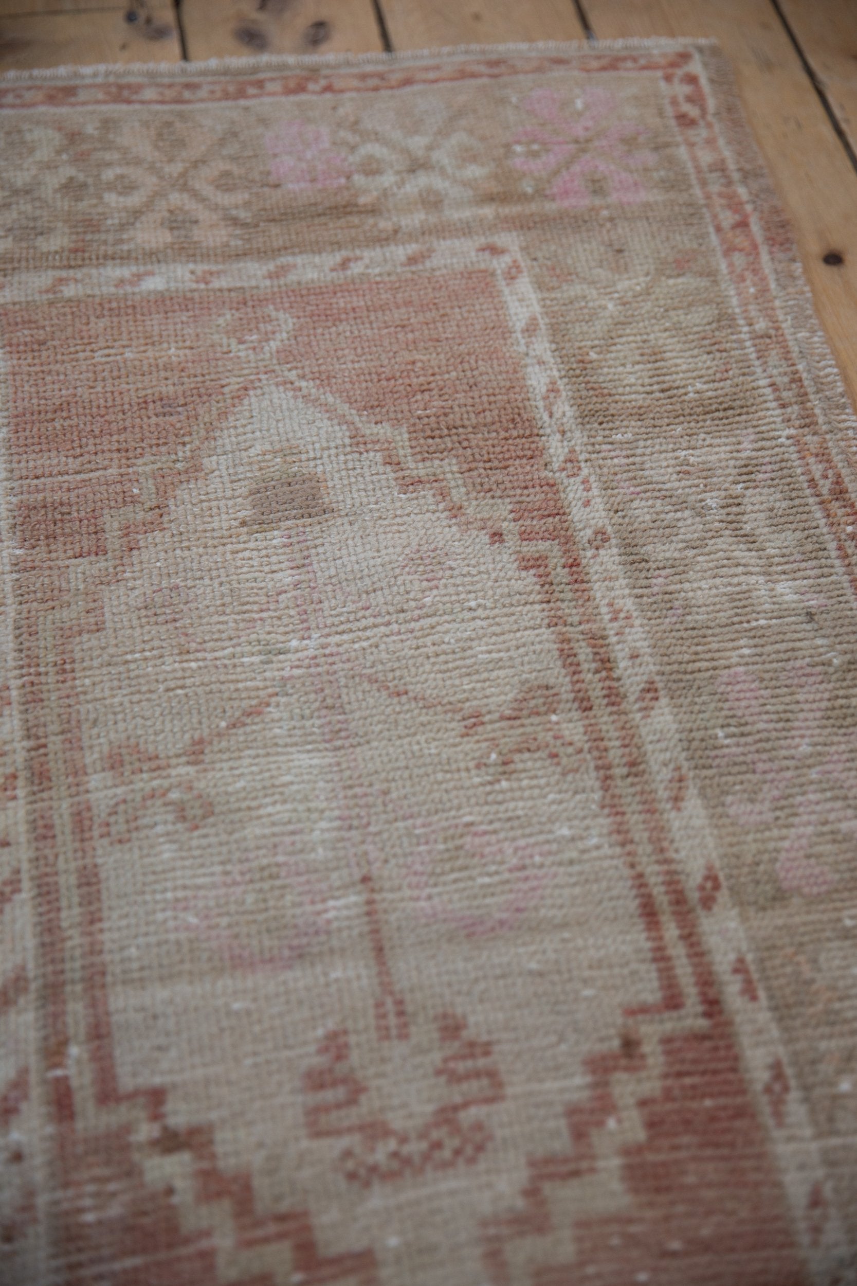 2x3.5 Vintage Distressed Oushak Rug
