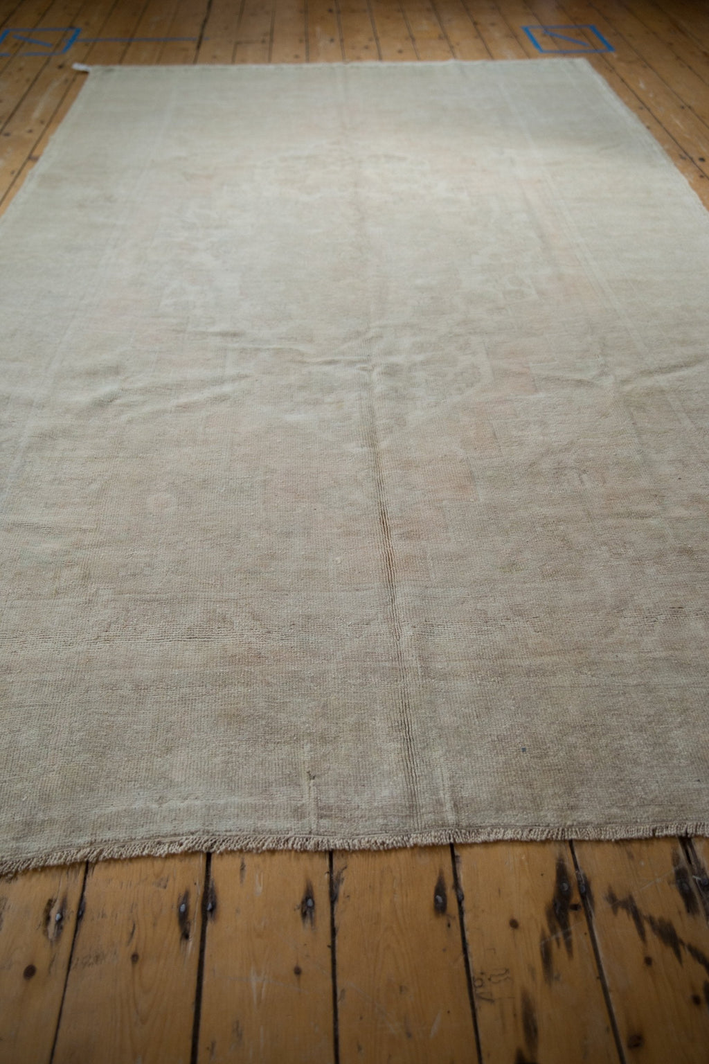 6x9.5 Vintage Distrsessed Oushak Carpet