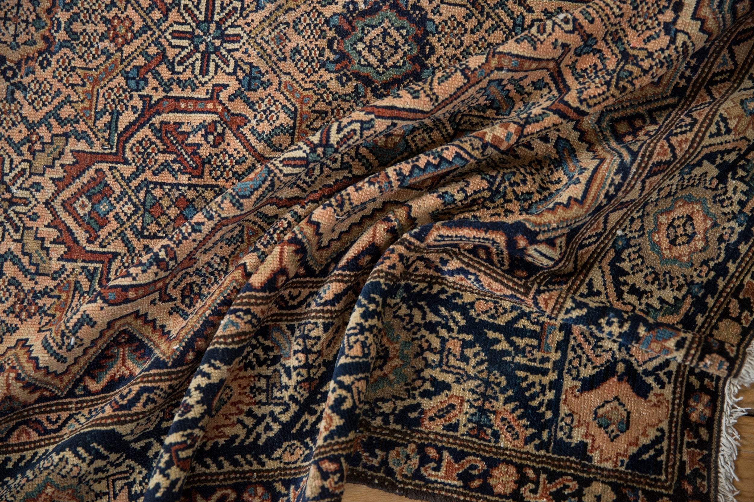 5x6 Vintage Fine Malayer Square Rug