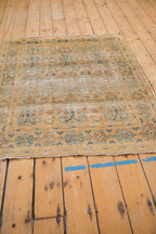 4x4.5 Vintage Distressed Meshed Square Rug